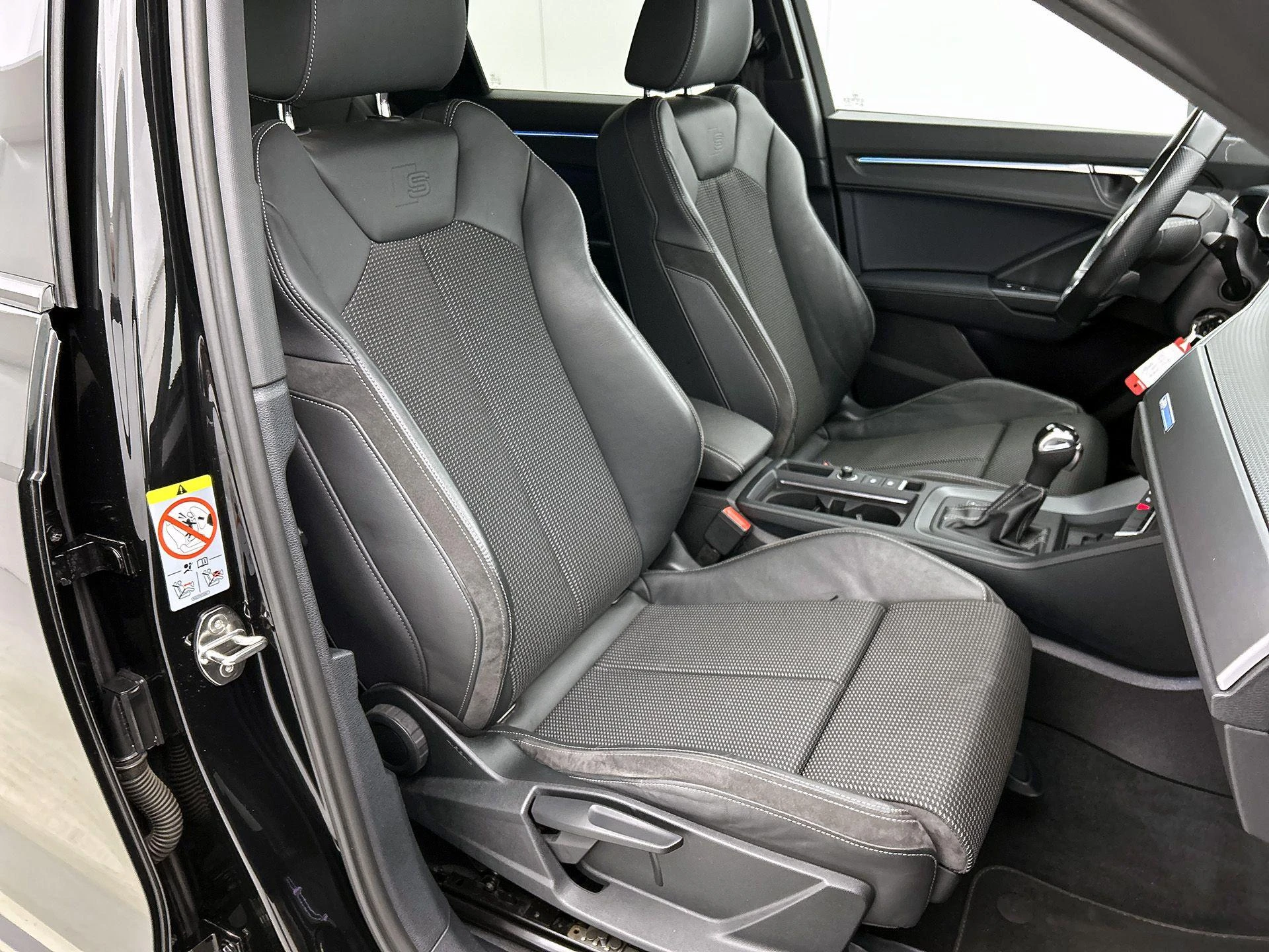 Audi Q3 45 TFSI e S edition