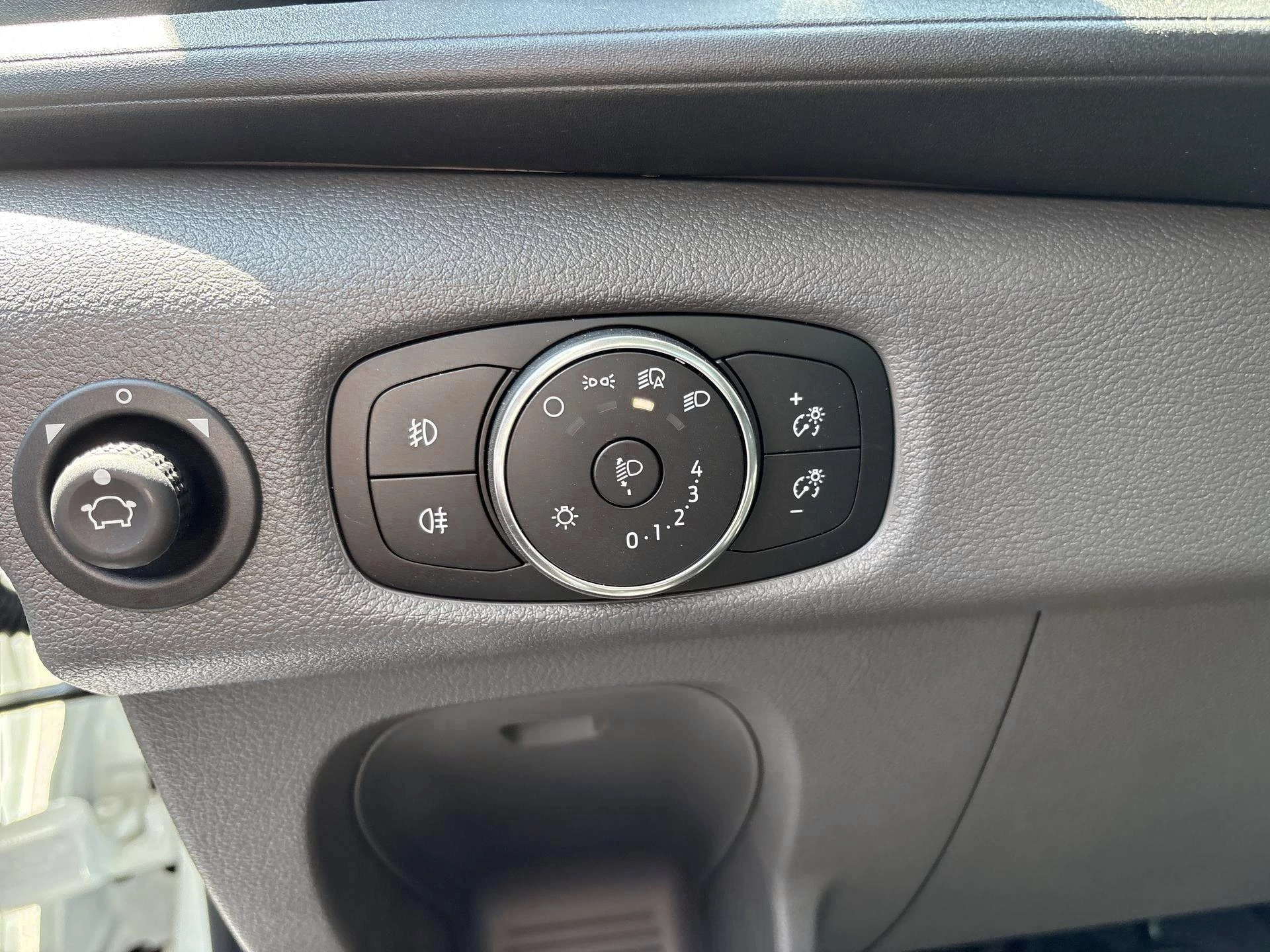 Ford Transit 350L 165ch A10 RWD|Trend|Open laadbak|sleep 3.5T