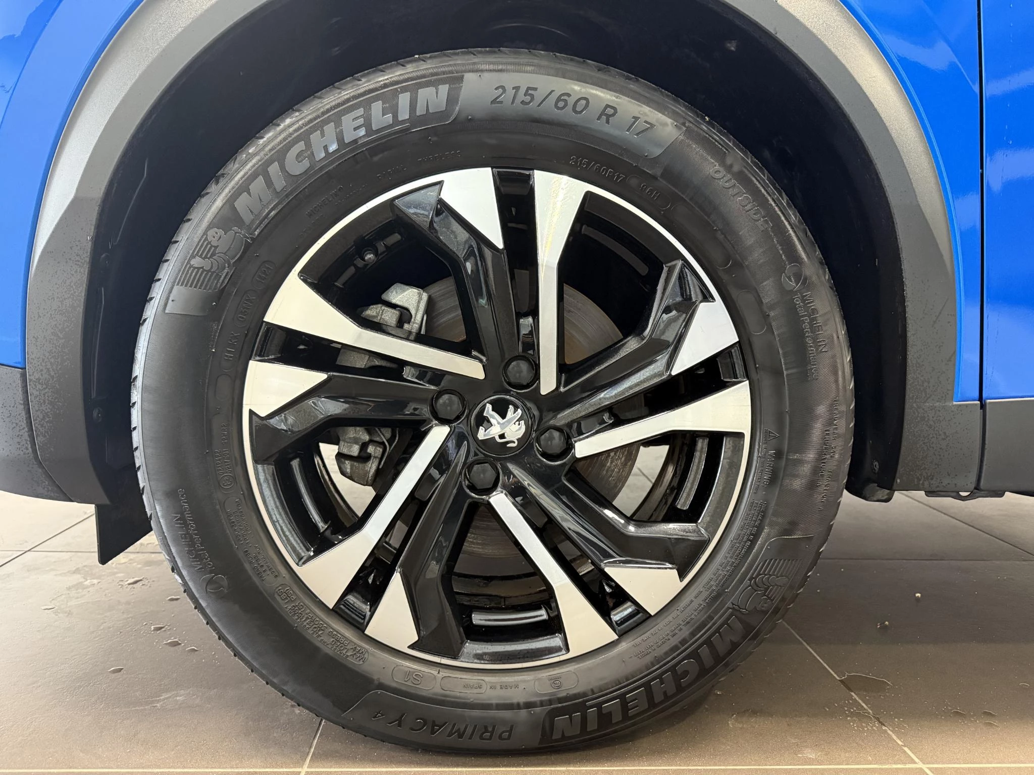 Peugeot e-2008 EV Allure Pack 50 kWh