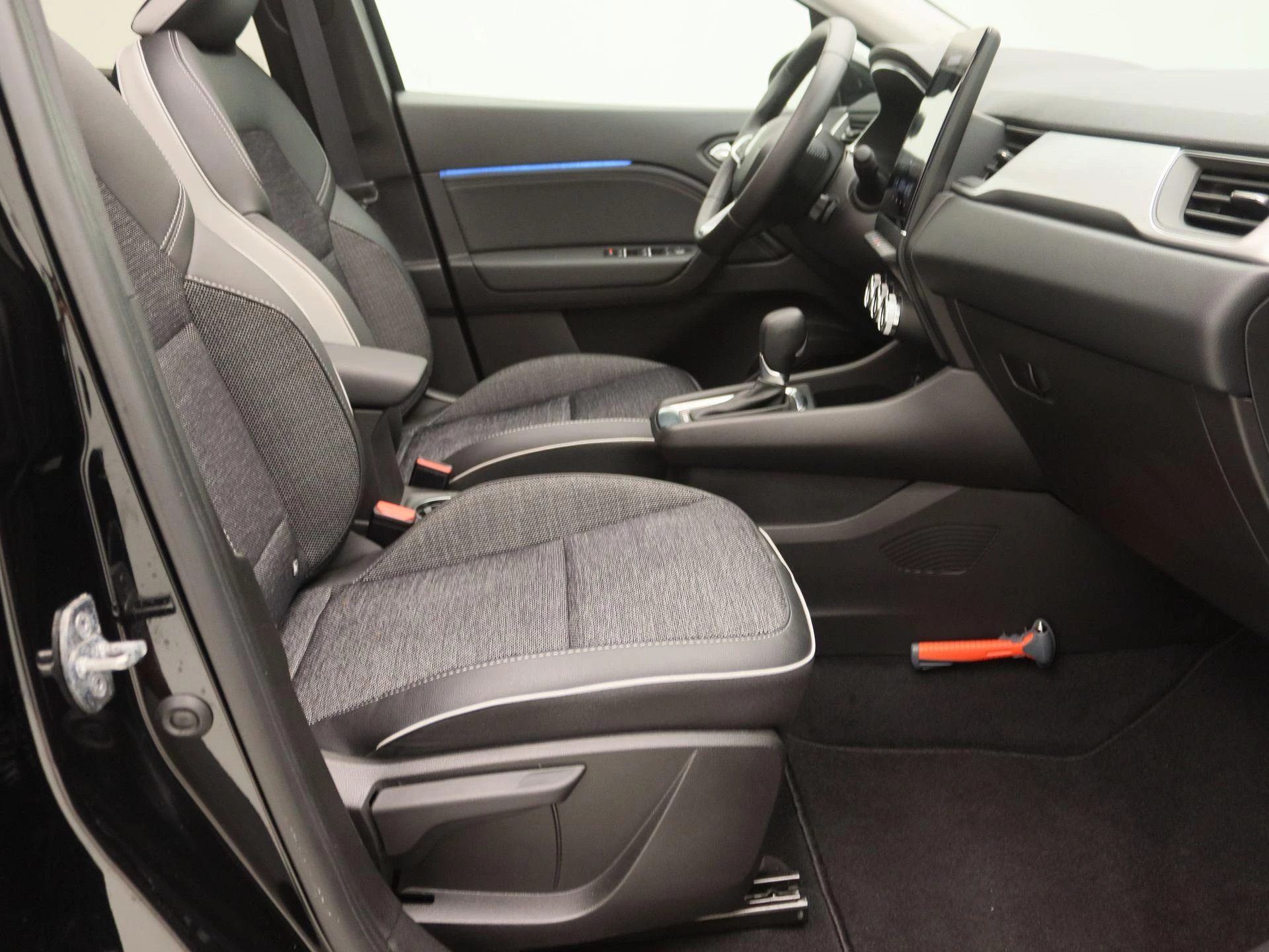 Renault Captur 1.6 E-Tech full hybrid 145 techno