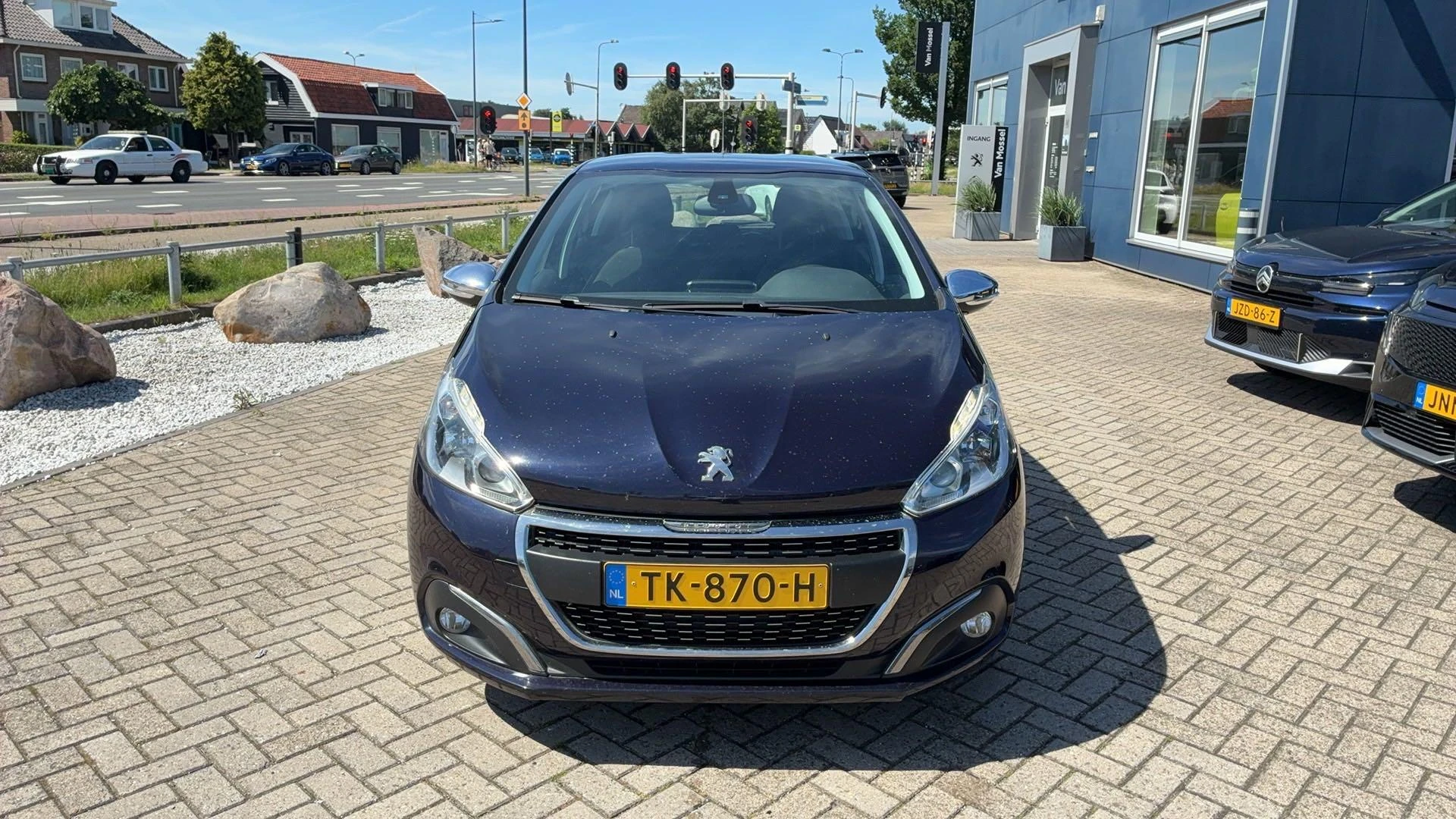 Peugeot 208 1.2 PureTech Blue Lease Executive