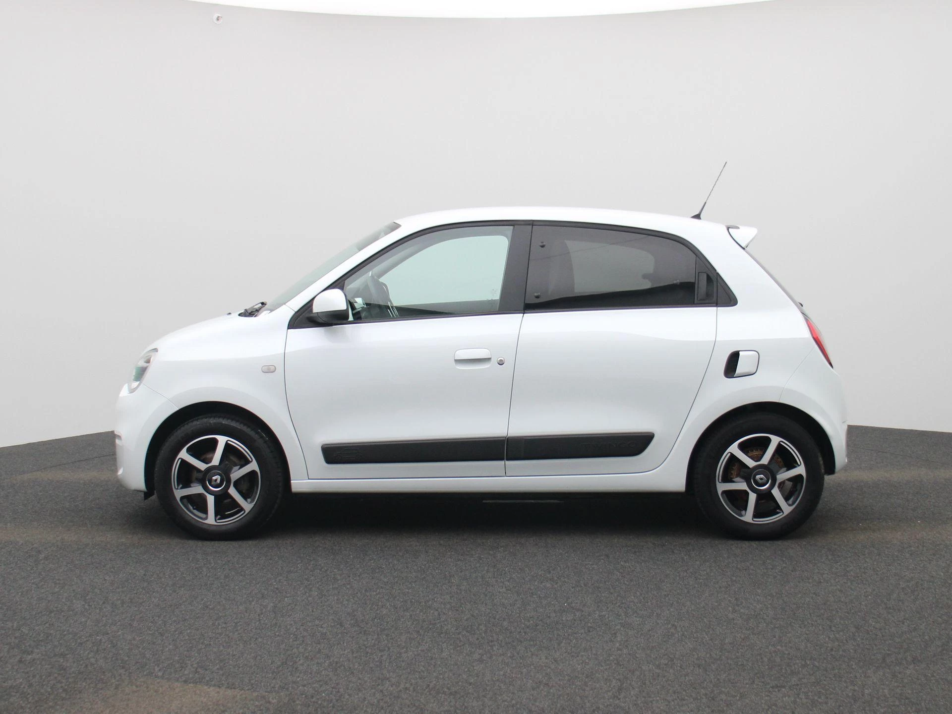 Renault-Twingo-image-3