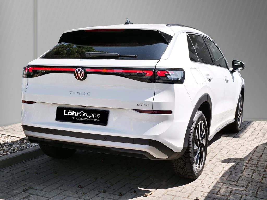 Volkswagen-T-Roc-image-3