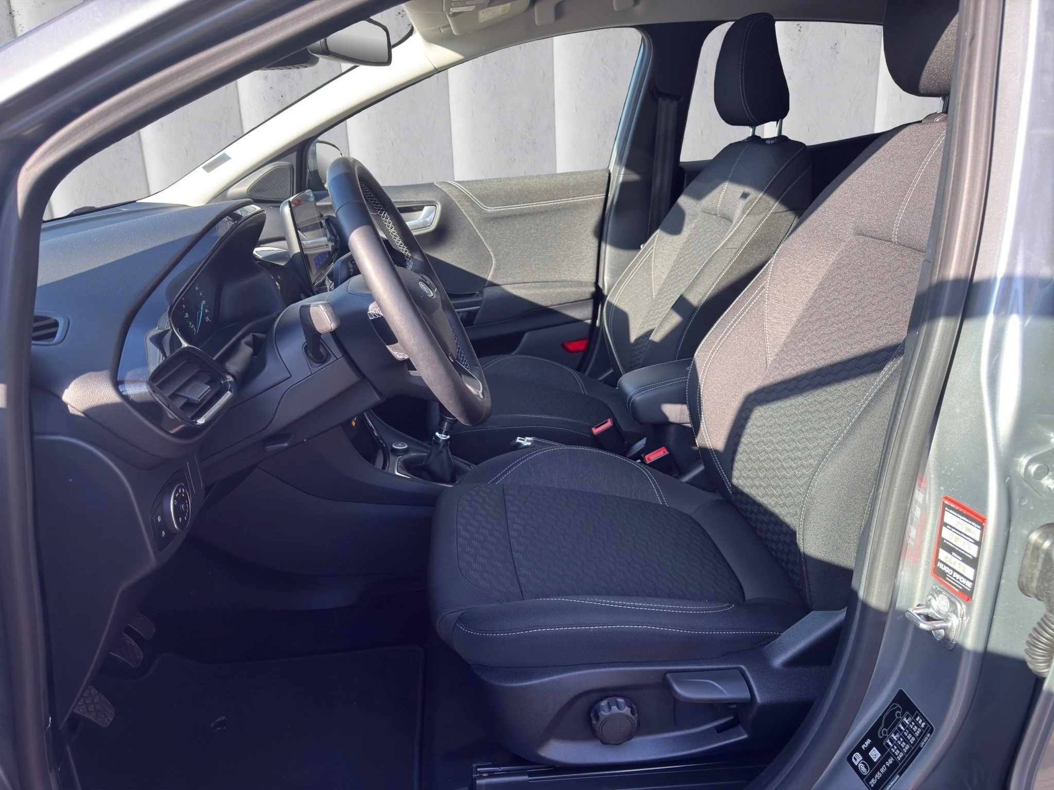 Ford Puma Titanium Design