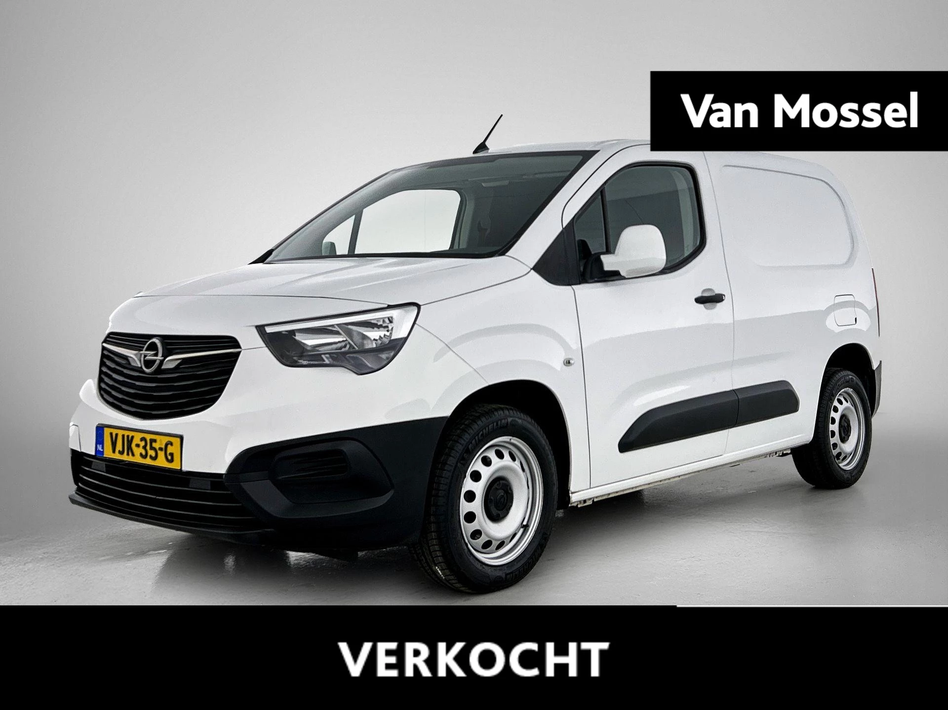 Opel-Combo-image-0
