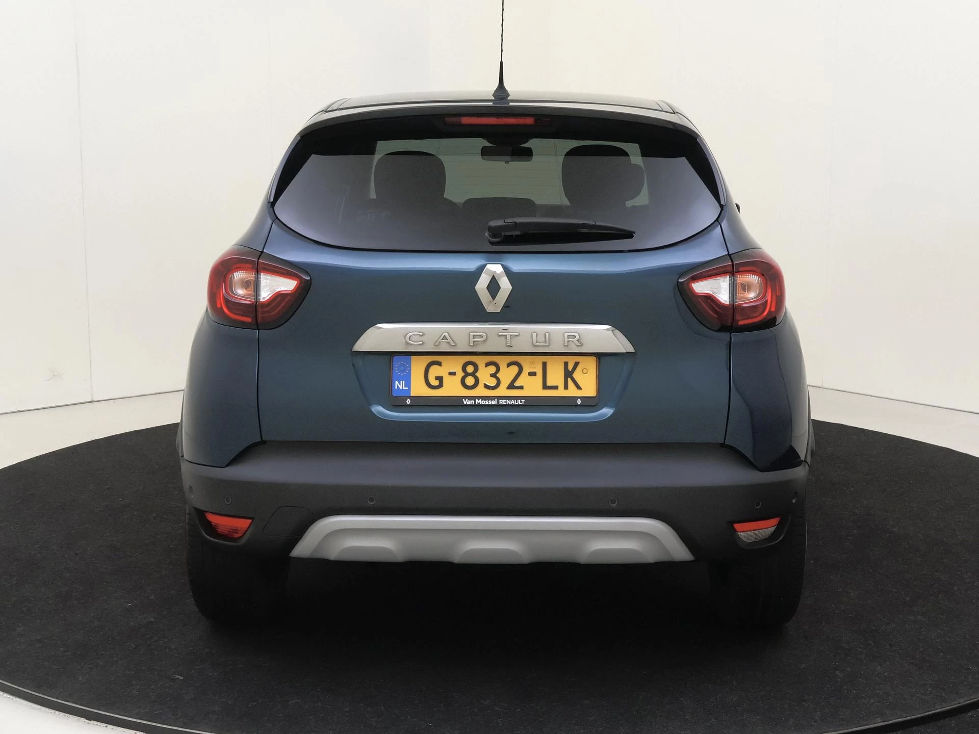 Renault-Captur-image-4