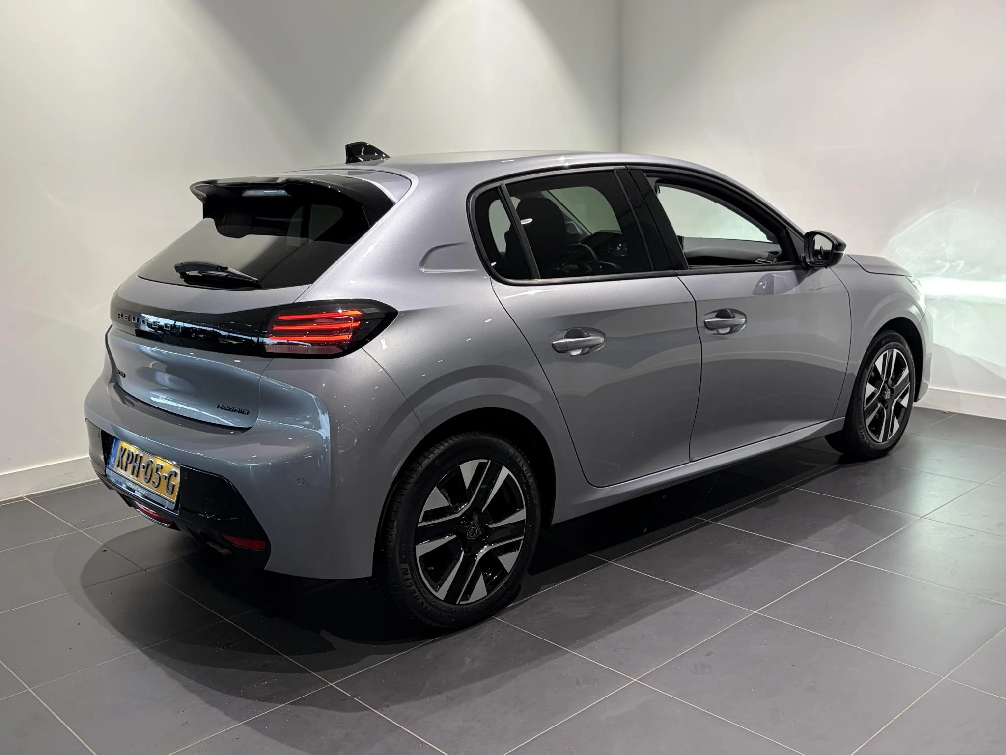 Peugeot-208-image-4