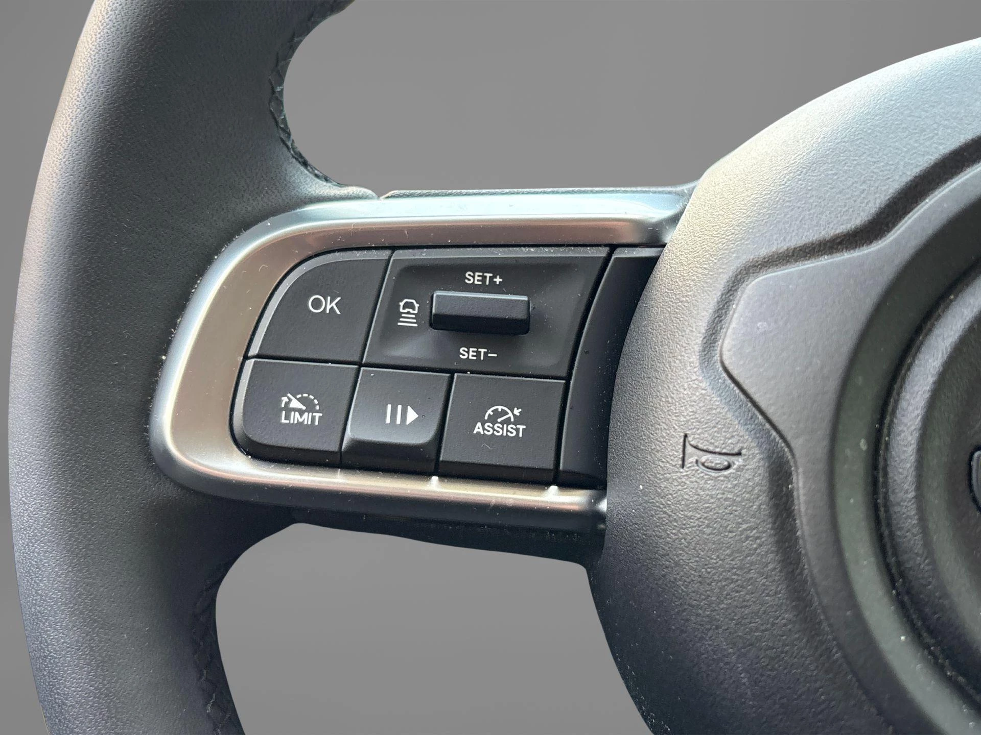 Jeep Avenger Summit 54 kWh
