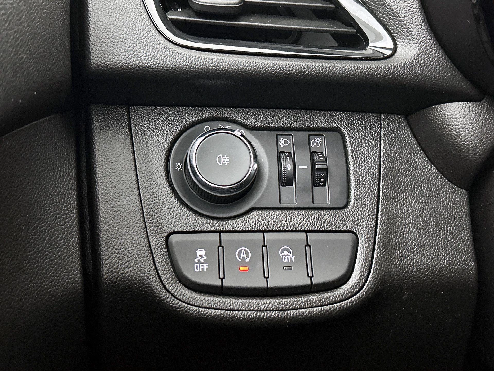 Opel-KARL-image-22