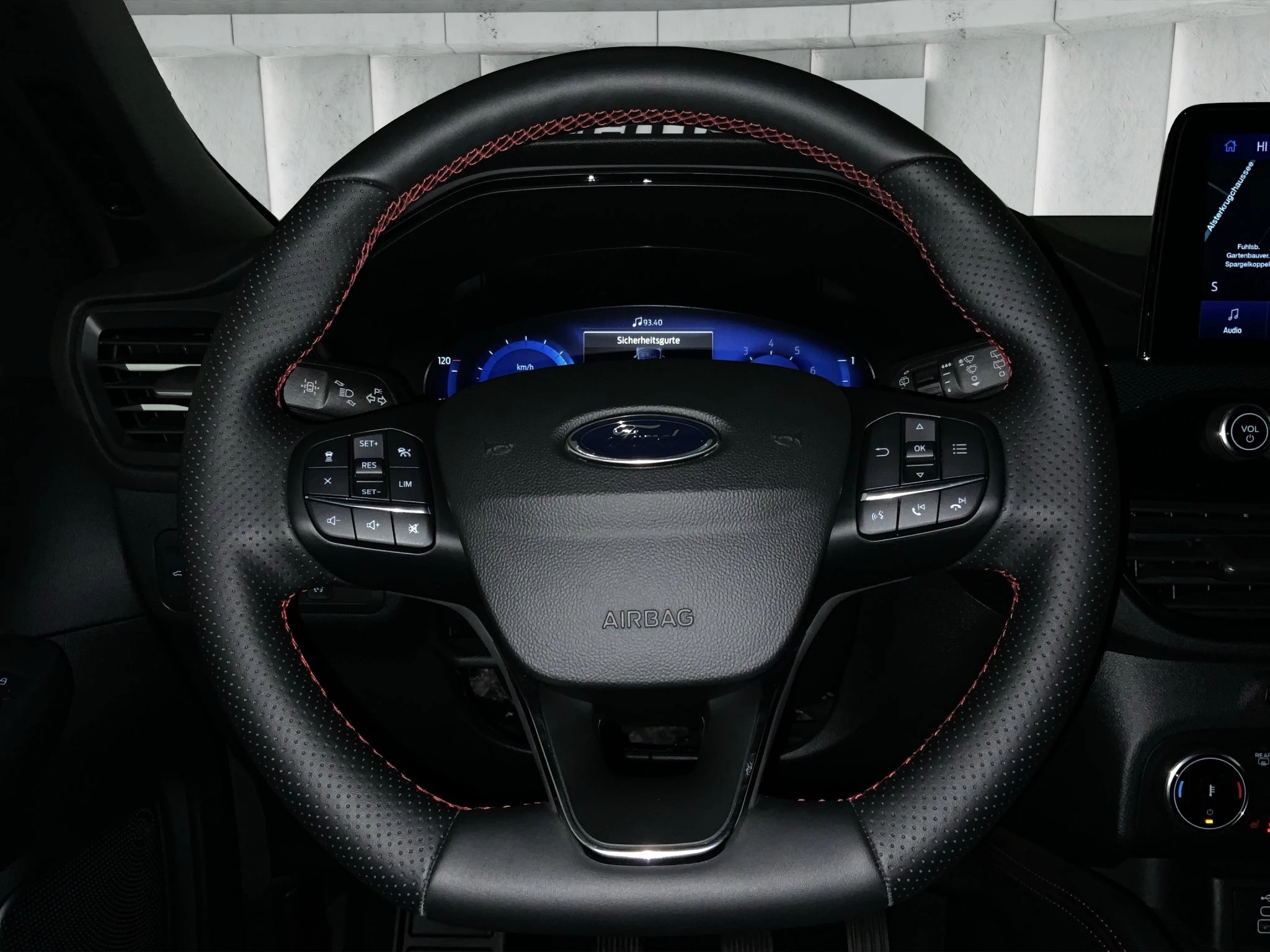 Ford Kuga ST-Line X*PANO*AHK*KAM*ACC*NAVI*SOUND-SYS.