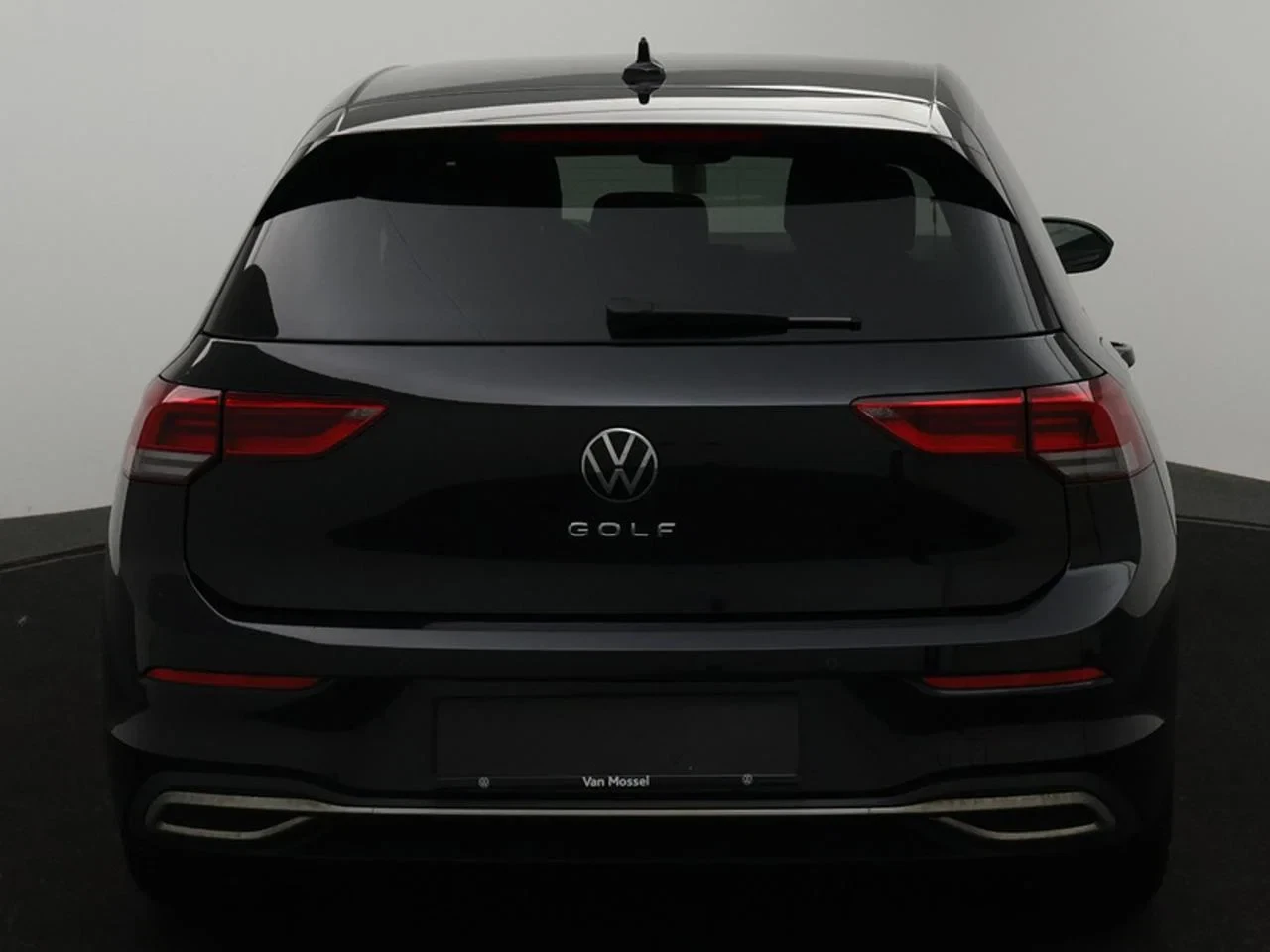 Volkswagen-Golf-image-30