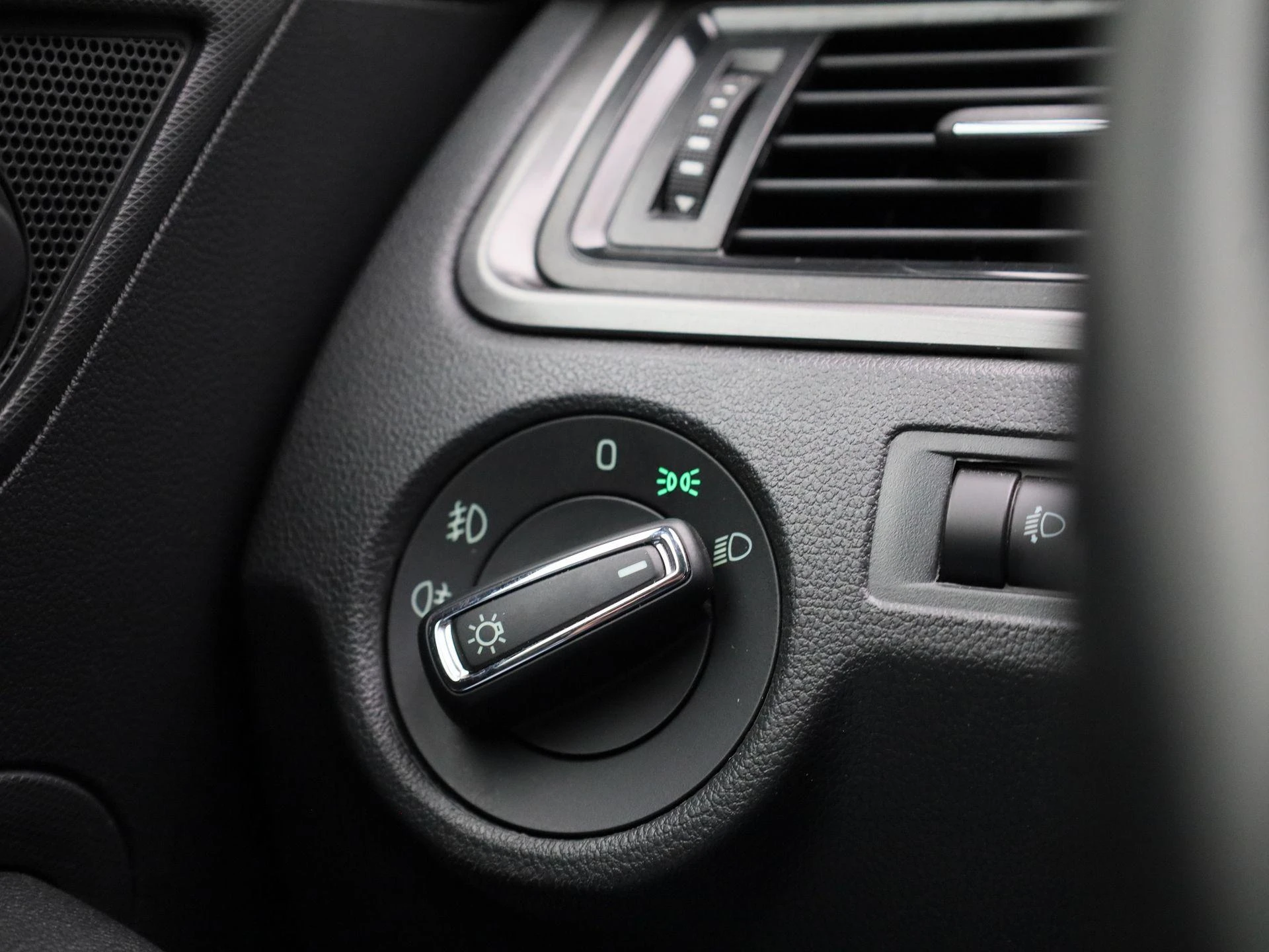 Škoda-Rapid-image-22