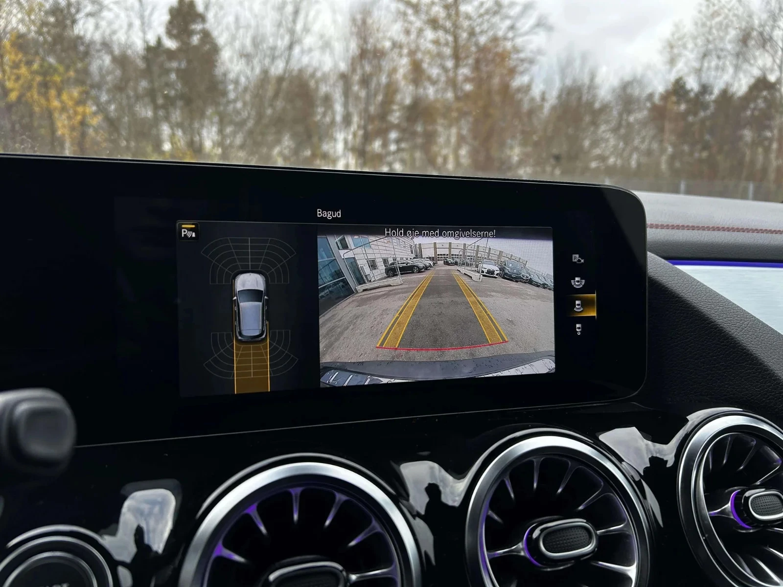 Mercedes-Benz-EQA-image-19