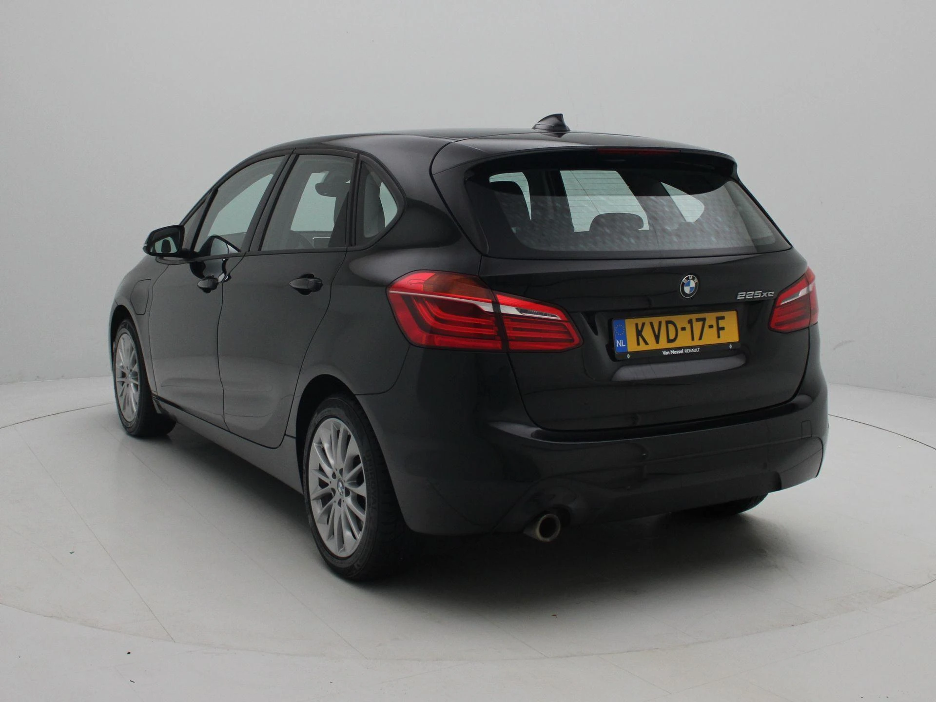 BMW-2 Serie-image-1