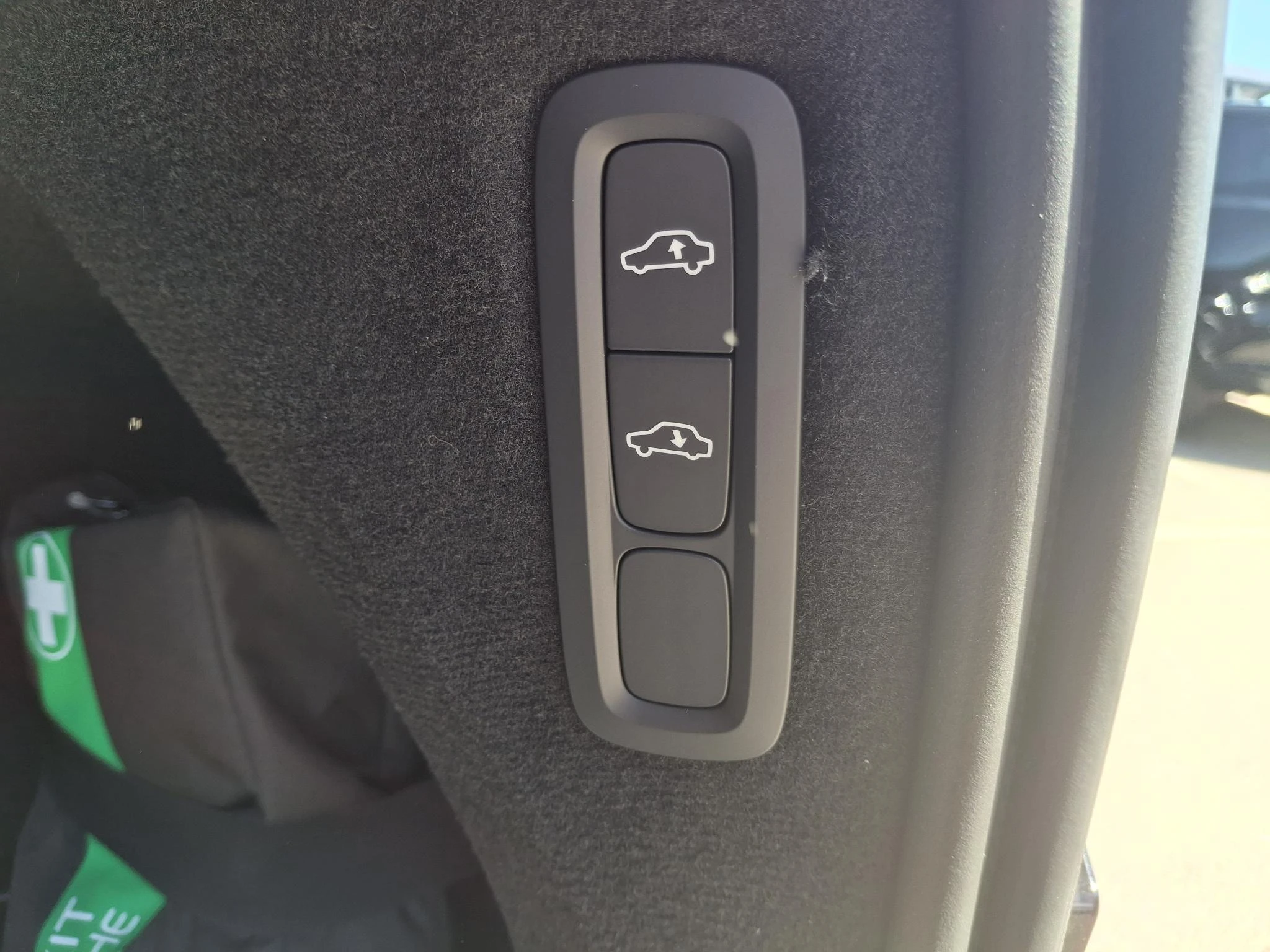 Volvo-XC90-image-12