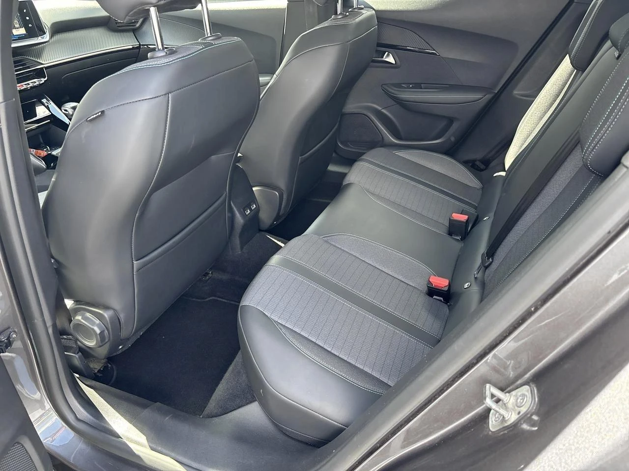 Peugeot-2008-image-16