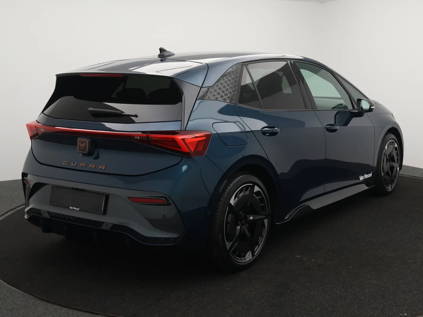 CUPRA-Born-image-1