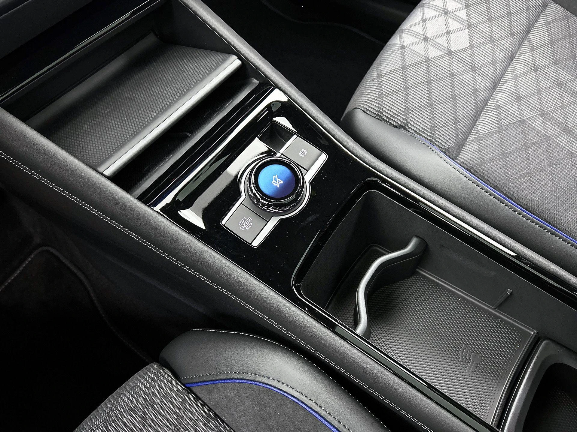 Volkswagen-Tayron-image-38