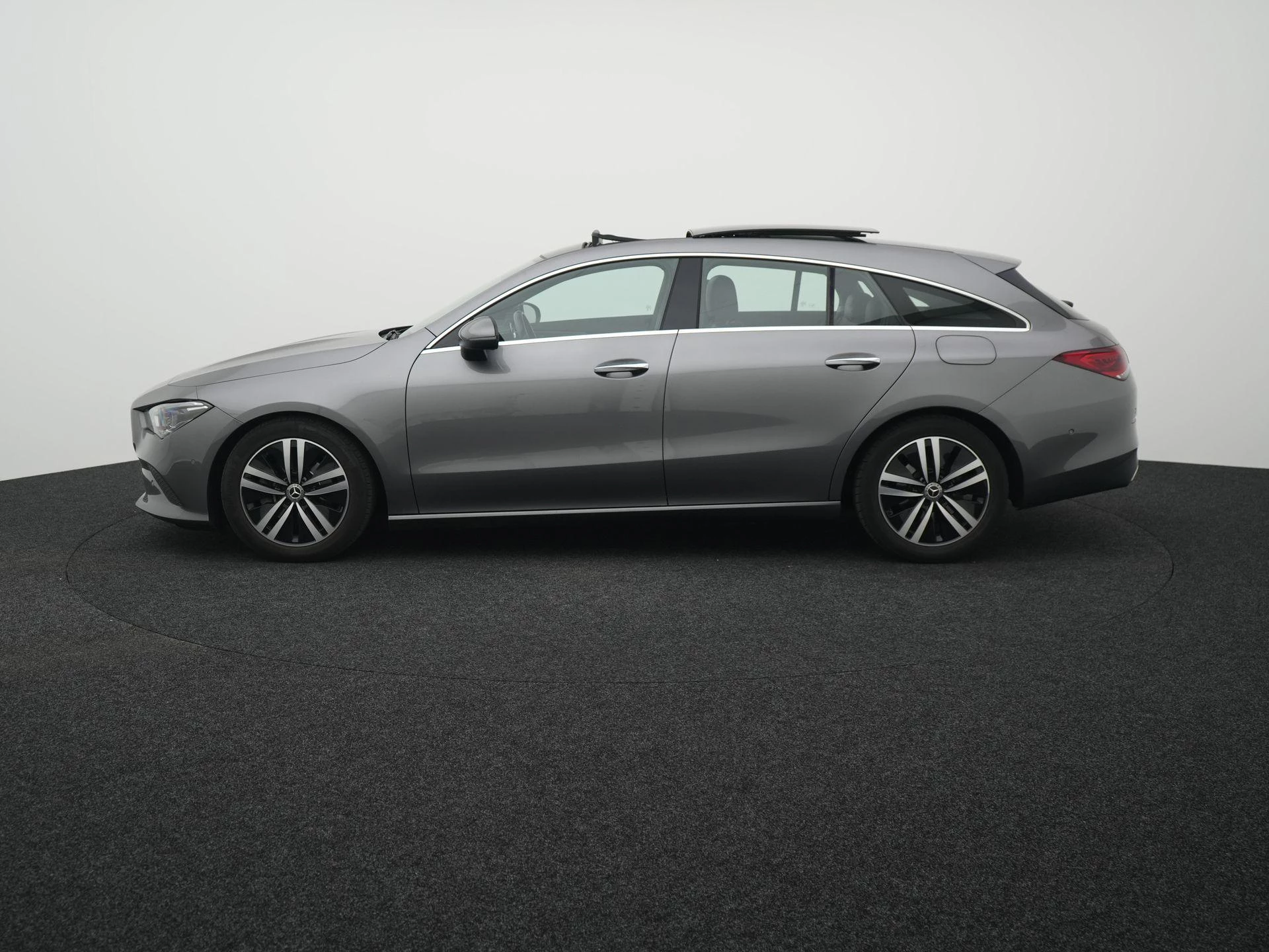 Mercedes-Benz CLA Shooting Brake 200 Business Solution Luxury