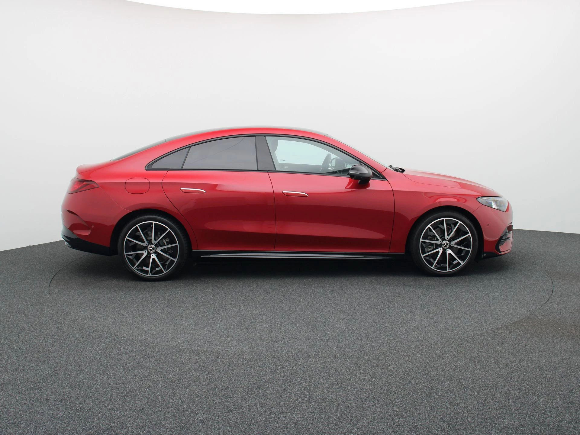 Mercedes-Benz CLA 250+ Sport Edition + MULTIBEAM LED + PANO +