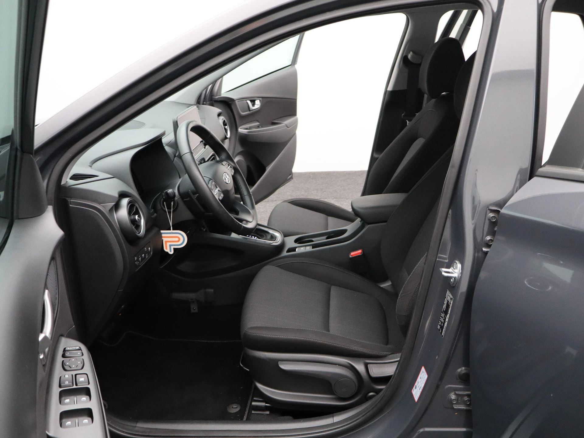 Hyundai-Kona-image-11