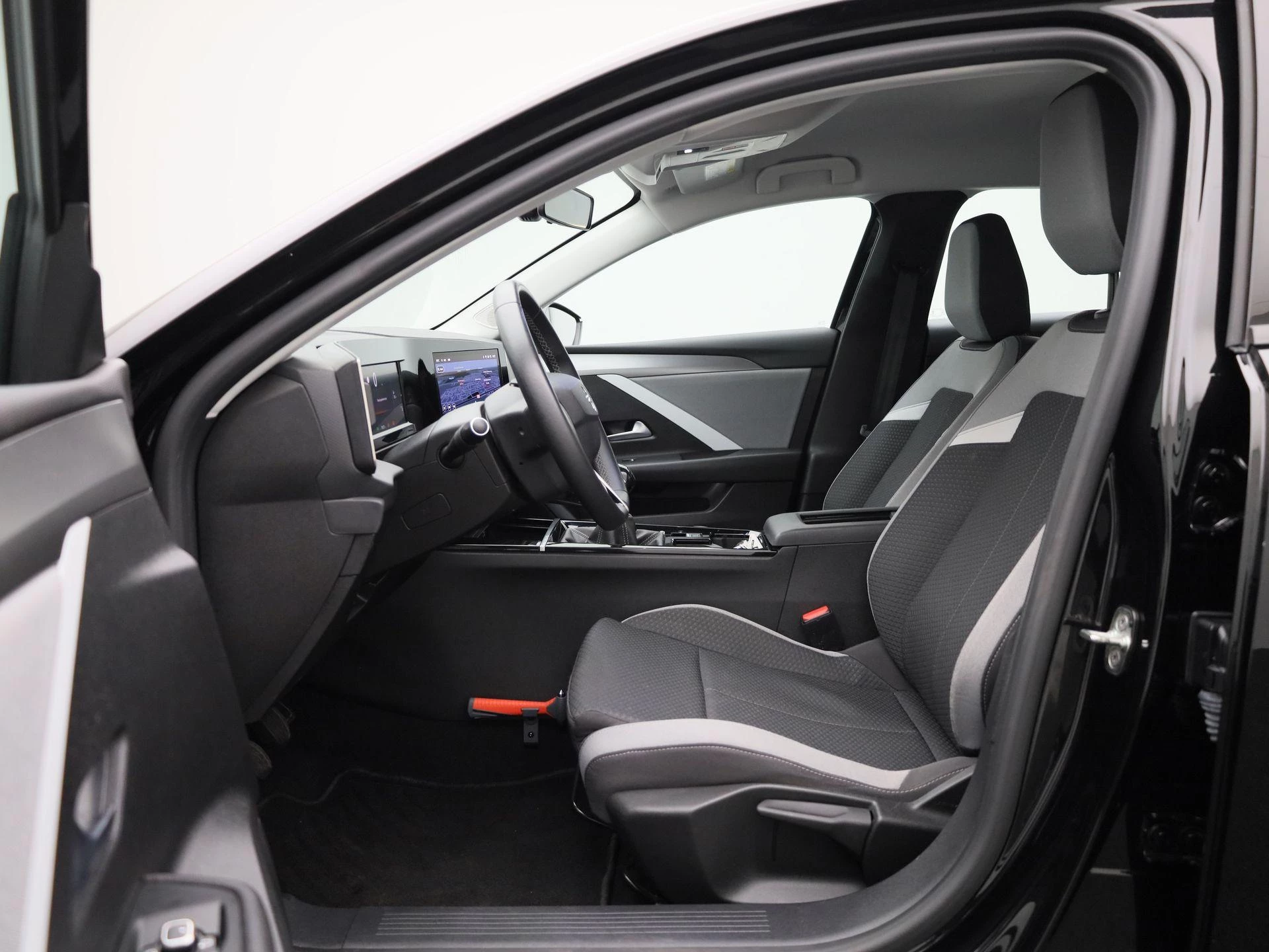 Opel-Astra-image-10