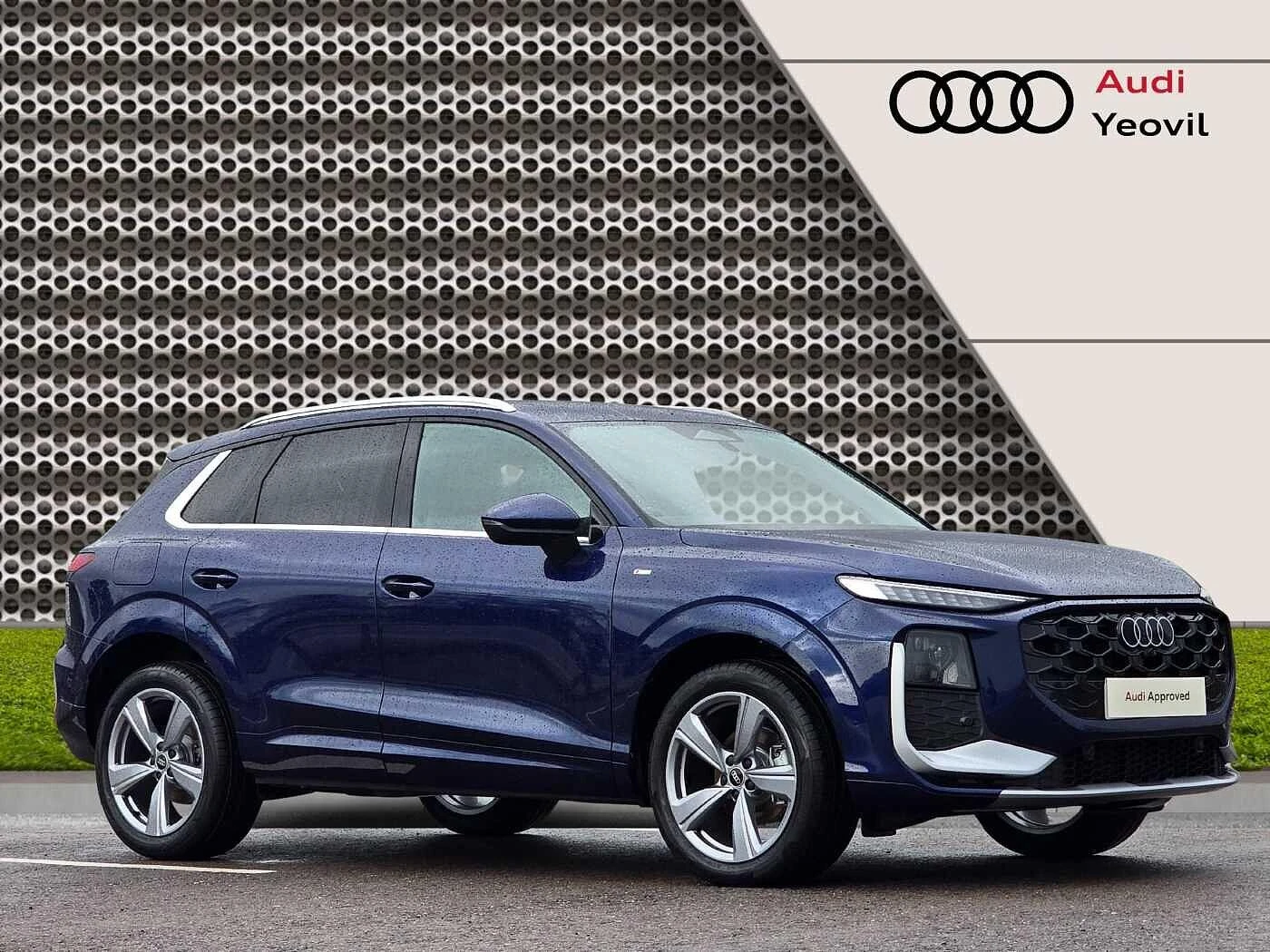 Audi-Q3-image-18