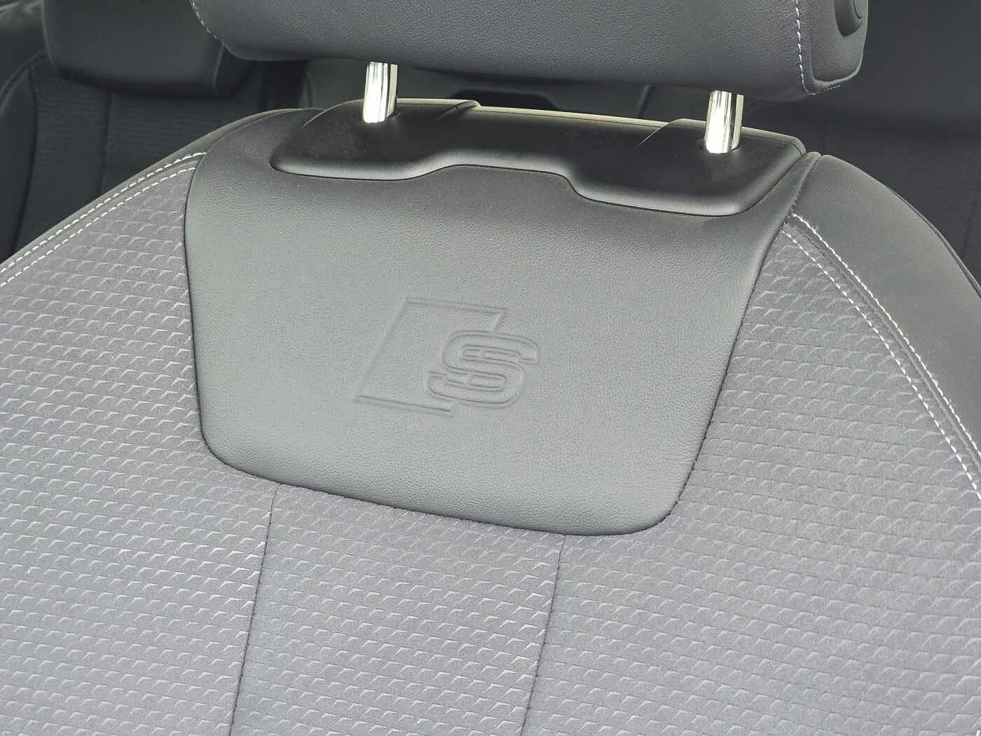 Audi-A4-image-44
