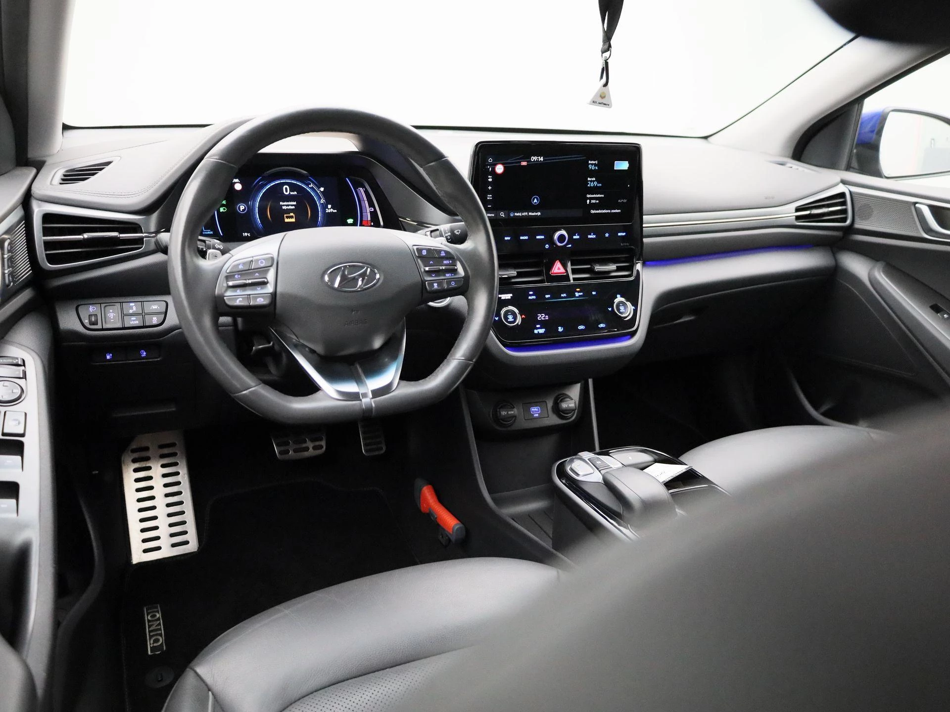 Hyundai-IONIQ-image-6