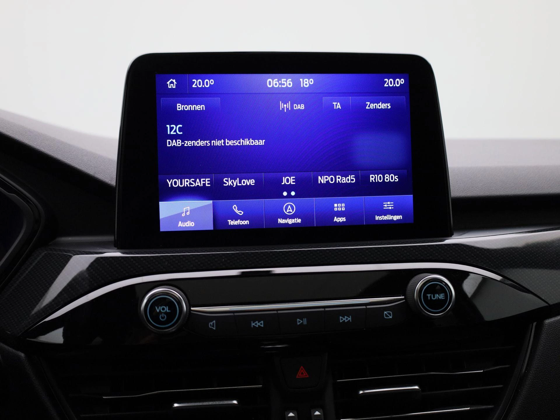 Ford-Kuga-image-19