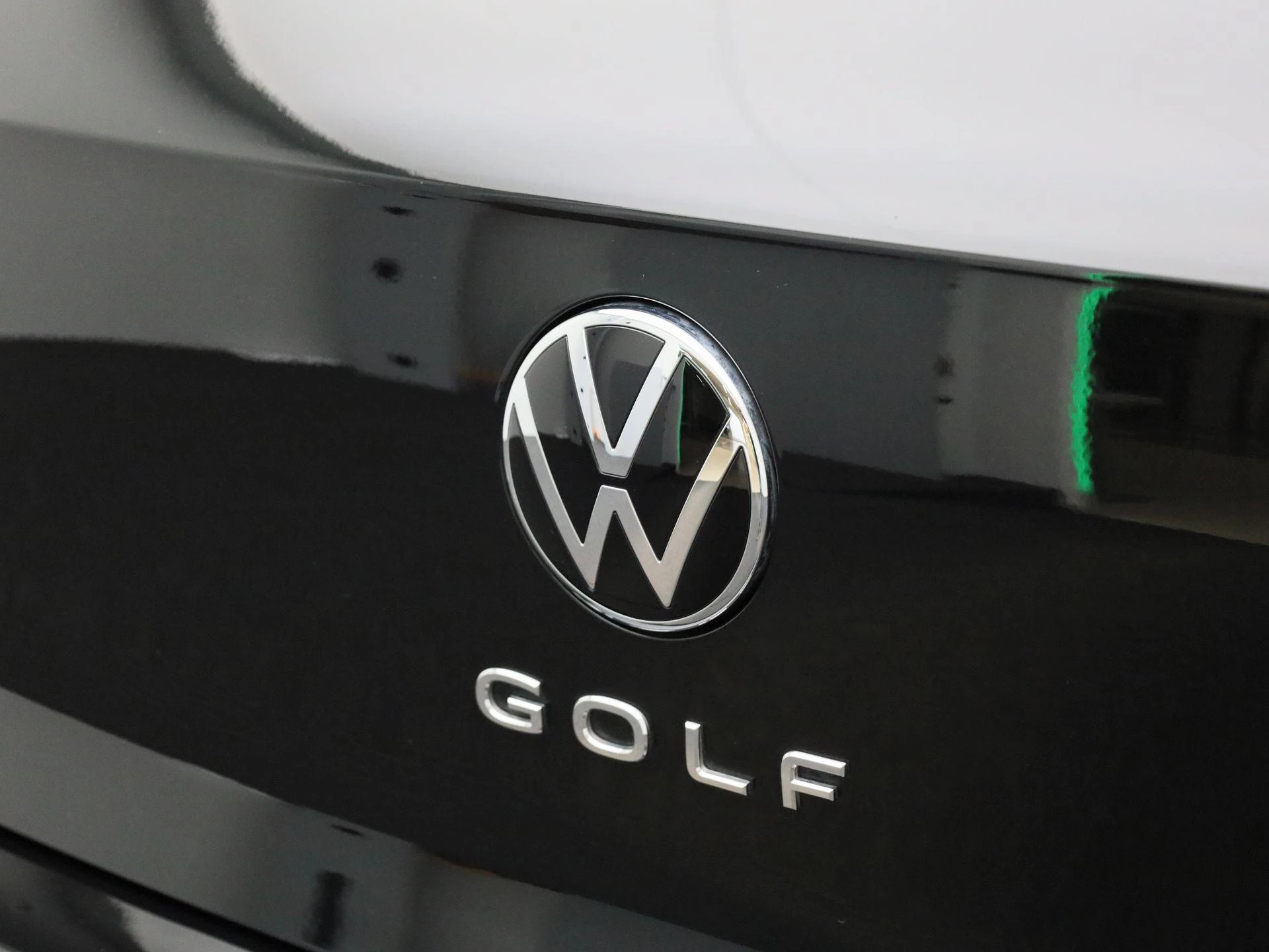 Volkswagen-Golf-image-41