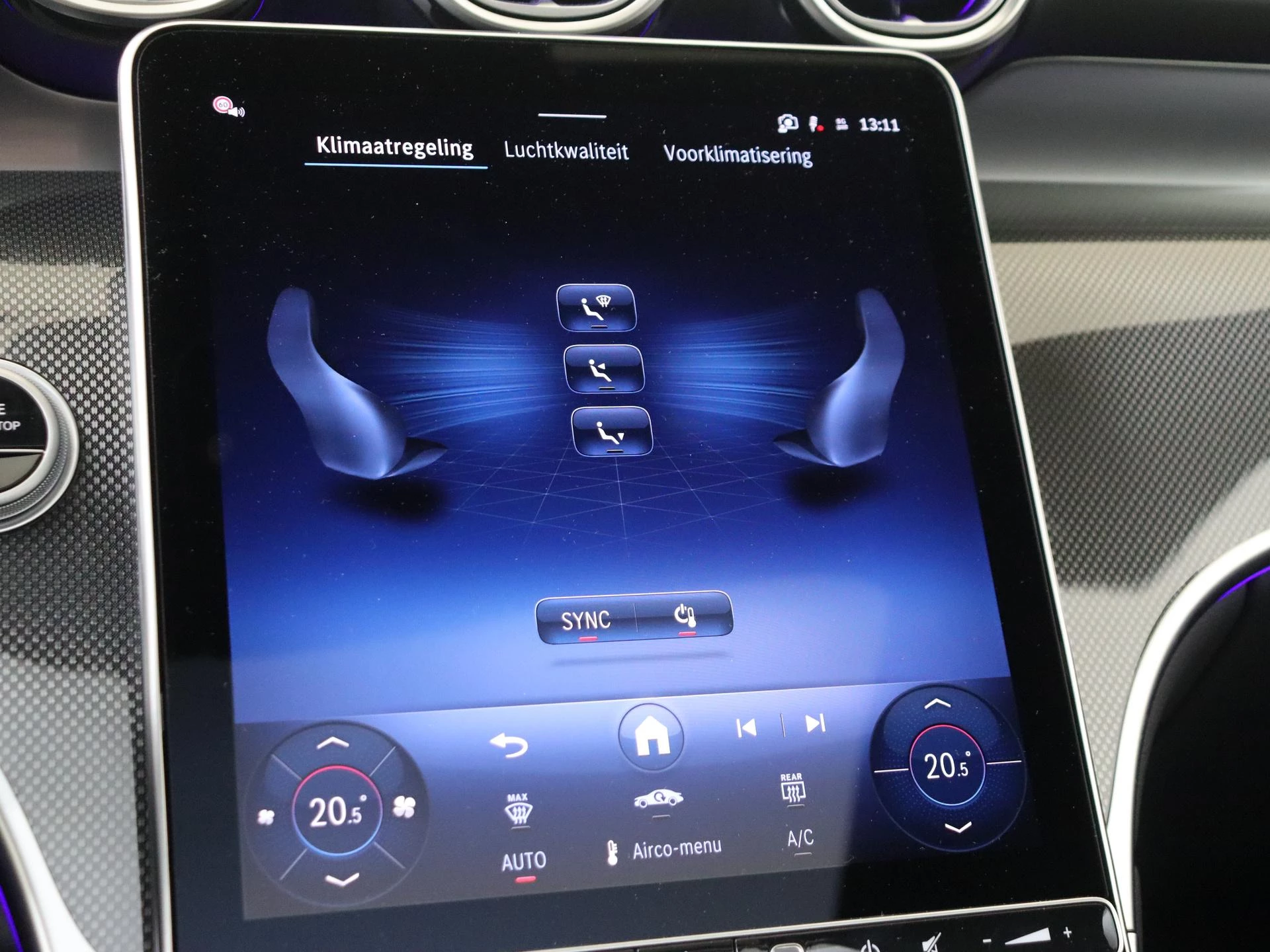 Mercedes-Benz-GLC-image-17