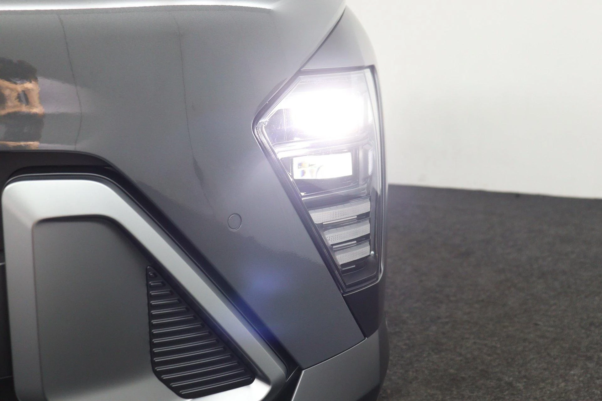 Hyundai Kona 1.6 GDI HEV Premium Sky