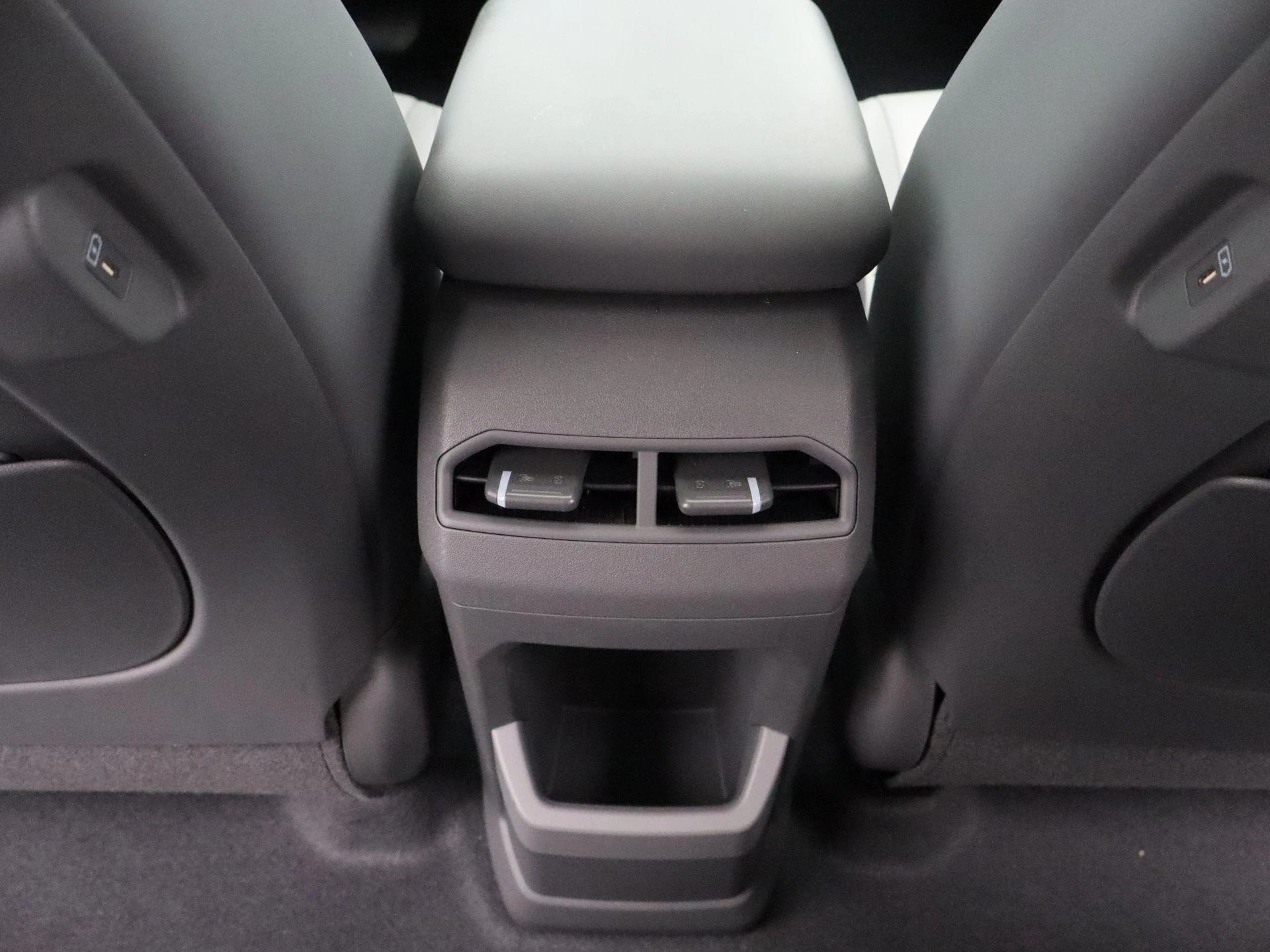 Kia-EV3-image-29