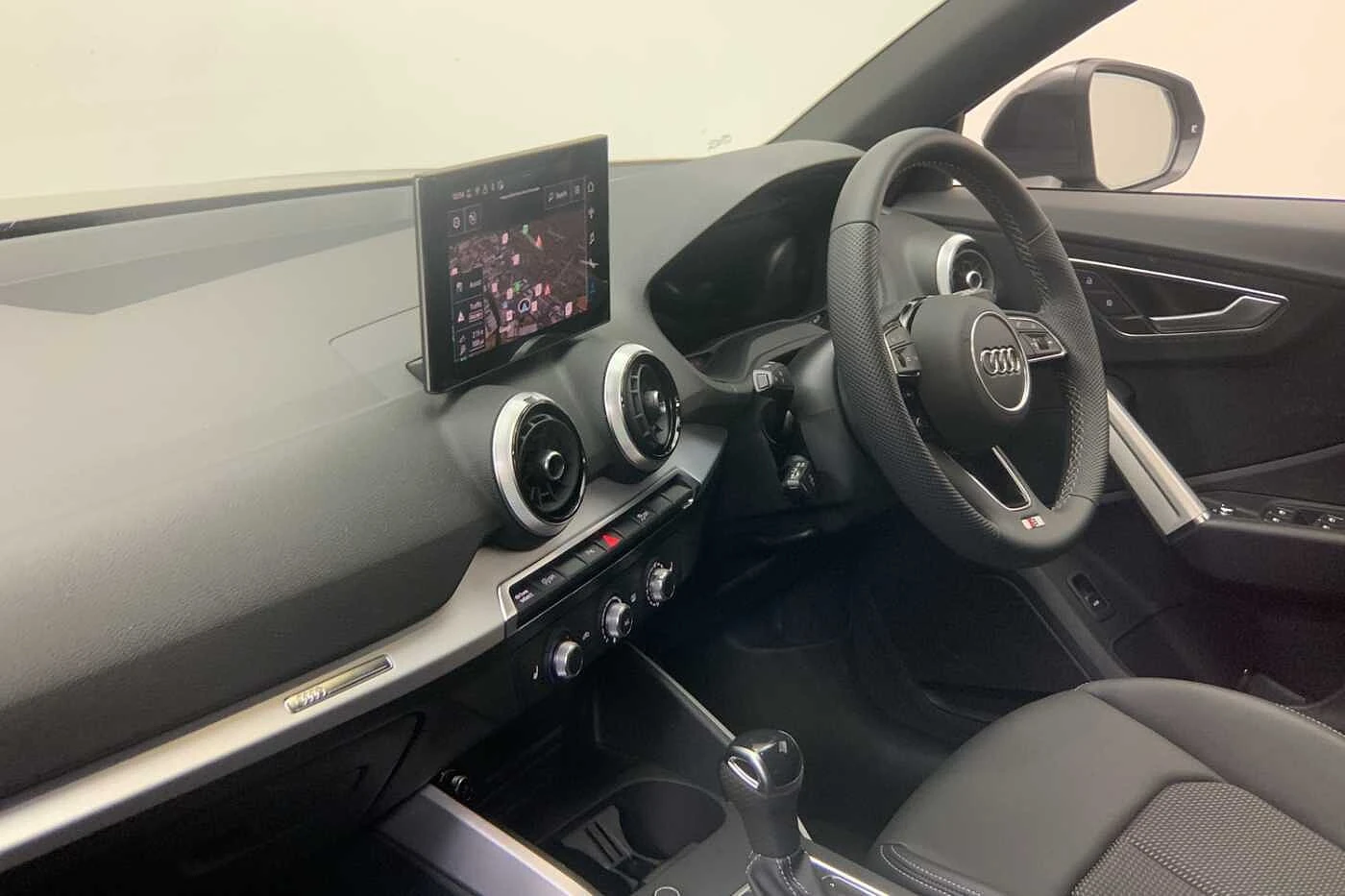 Audi-Q2-image-11