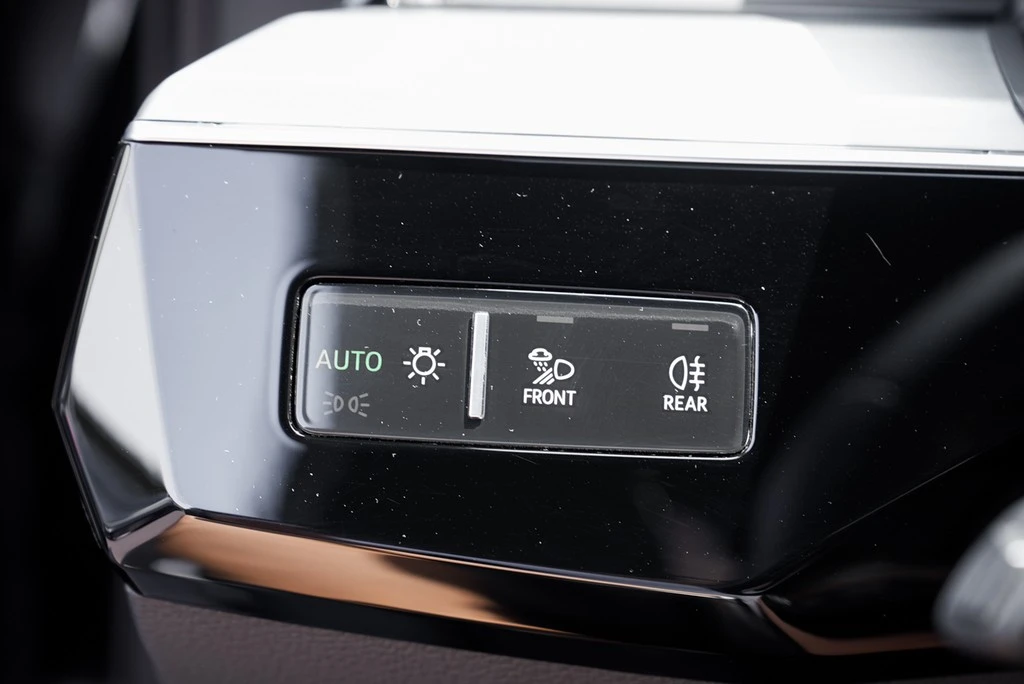 Audi-e-tron-image-21
