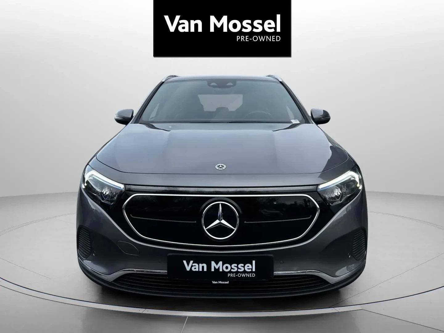 Mercedes-Benz-EQA-image-1