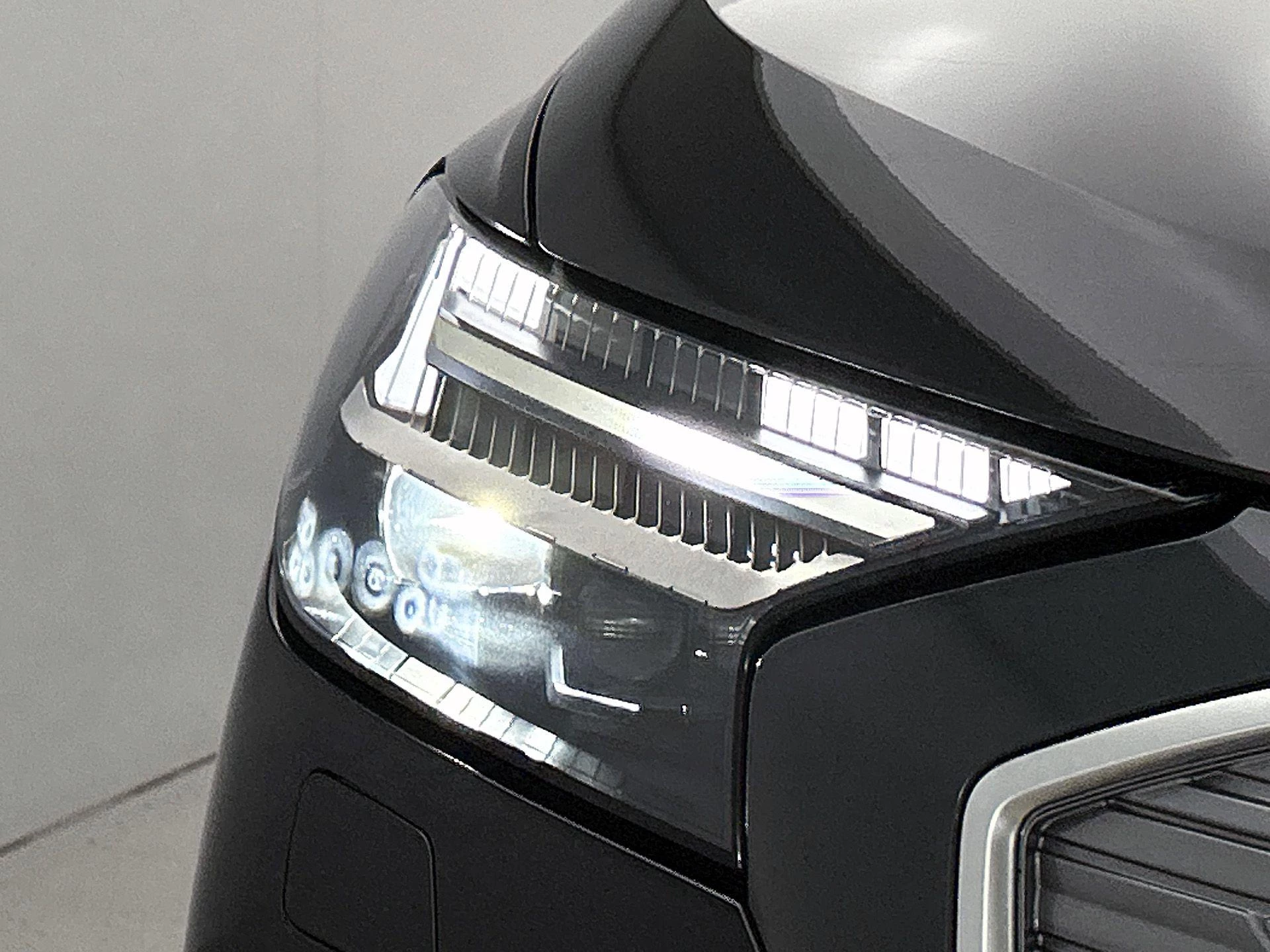 Audi-Q4 e-tron-image-20