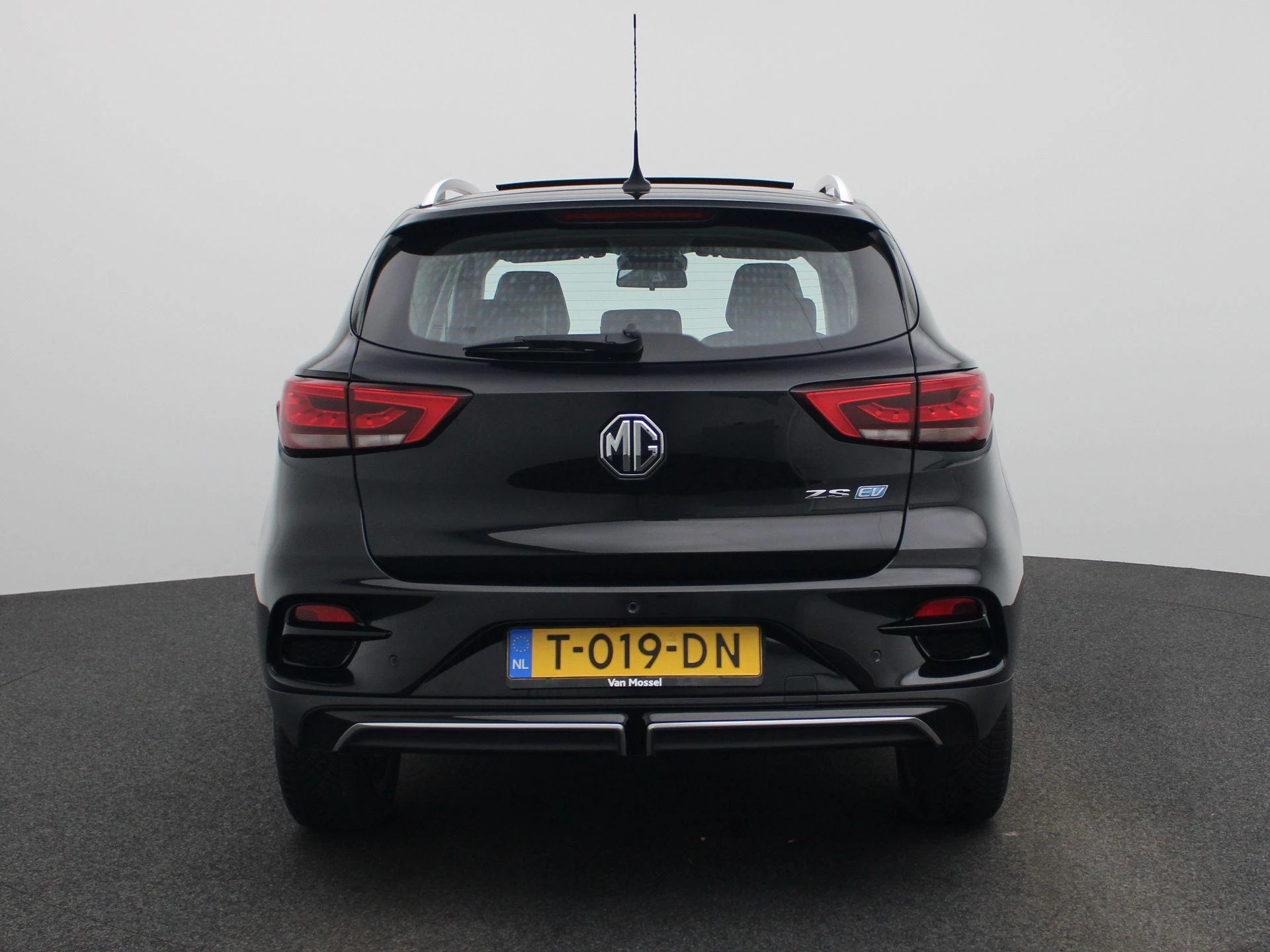 MG ZS EV