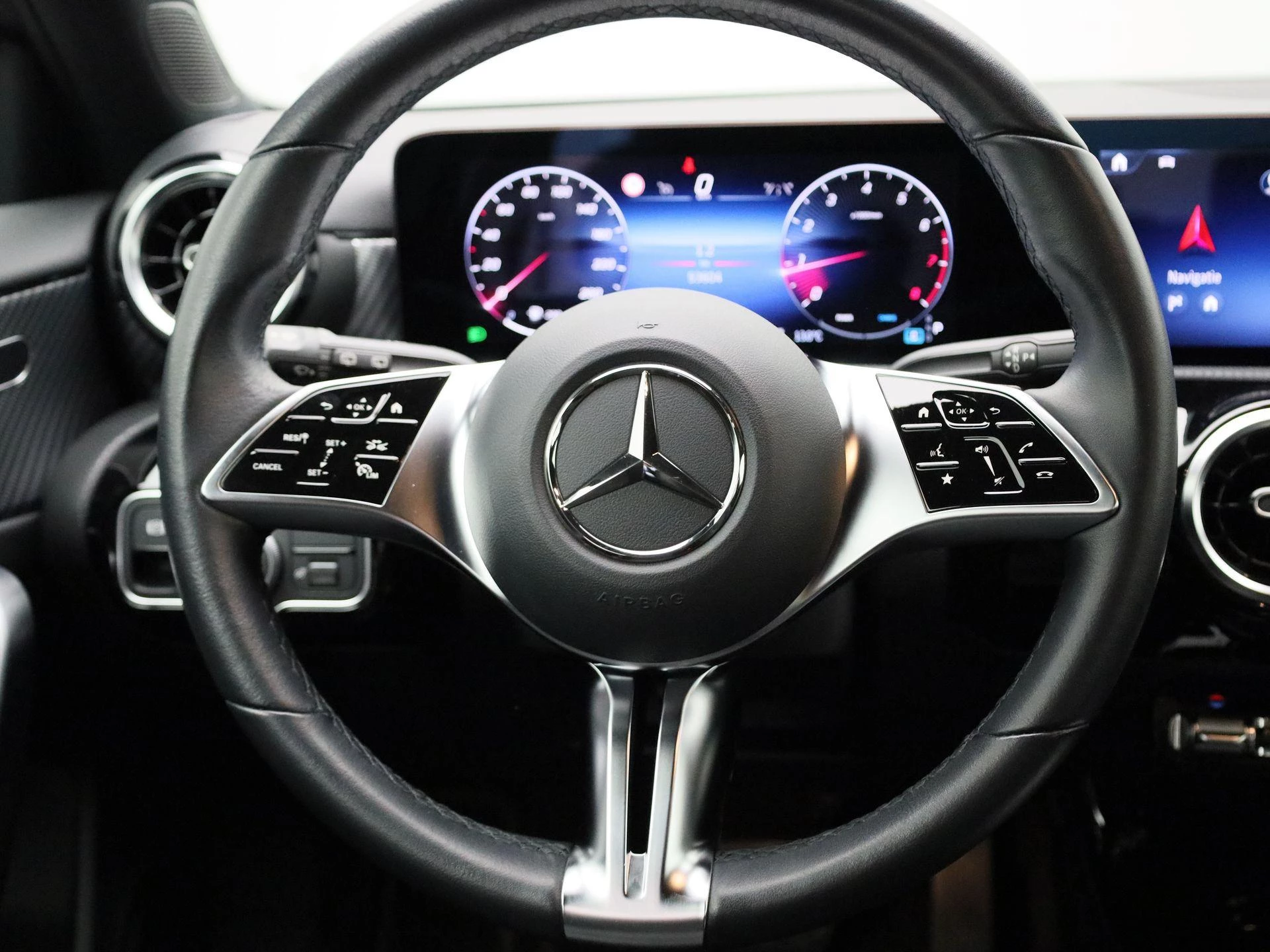 Mercedes-Benz A-Klasse A 180 Business Line