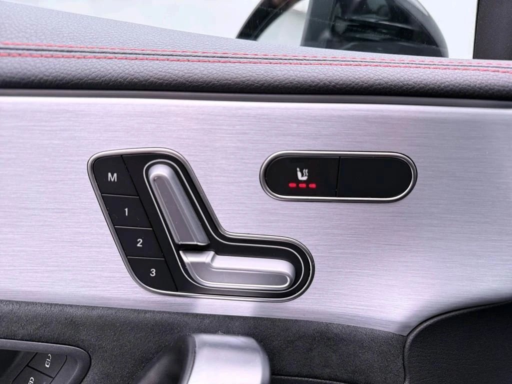 Mercedes-Benz-CLA-image-5