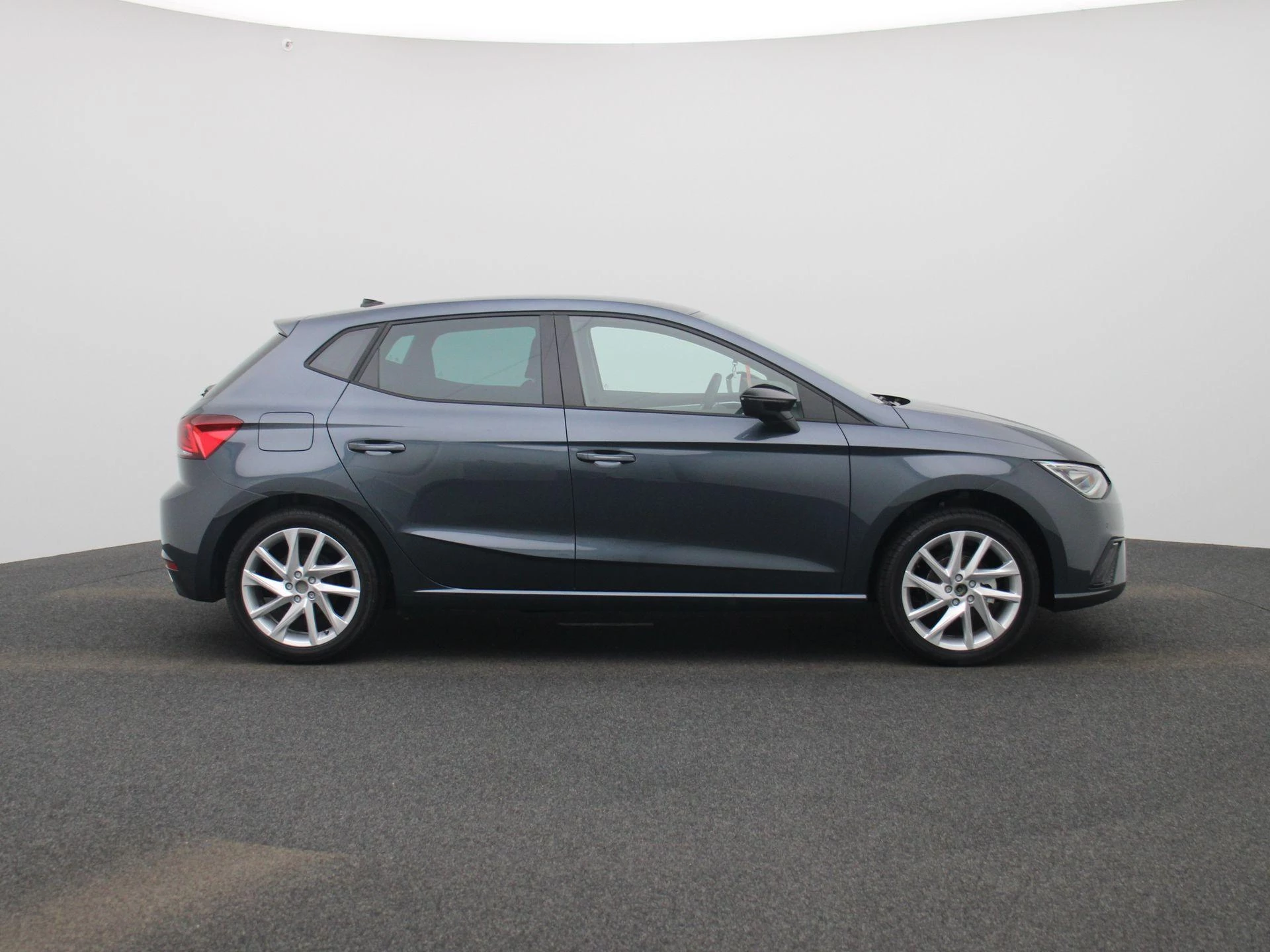 SEAT Ibiza 1.0 EcoTSI FR Business Connect 95 PK
