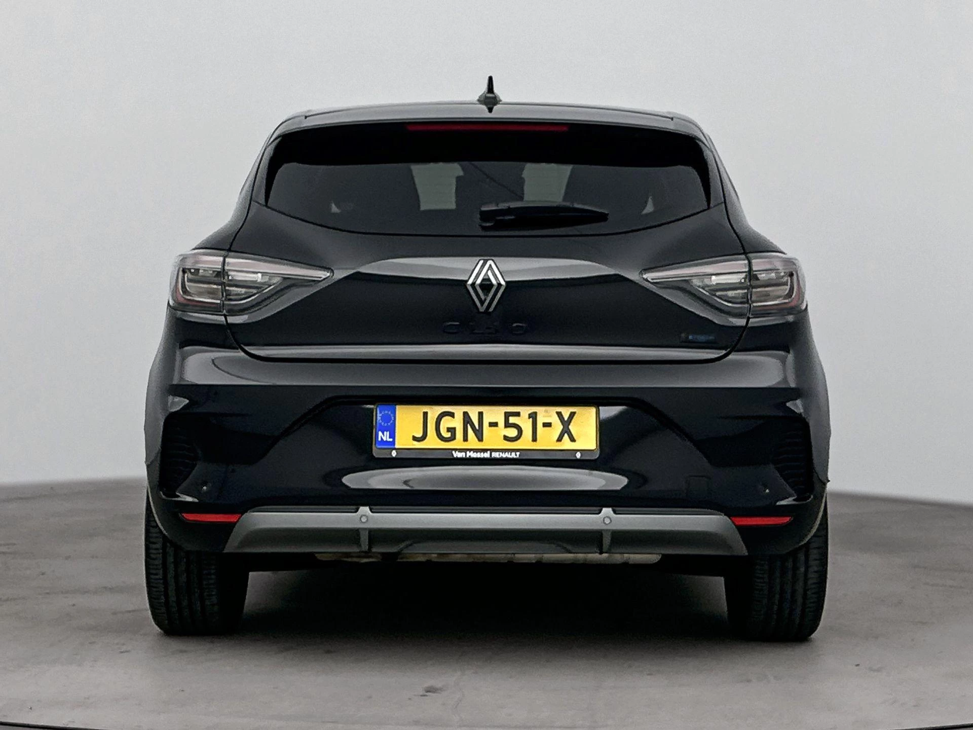 Renault-Clio-image-2