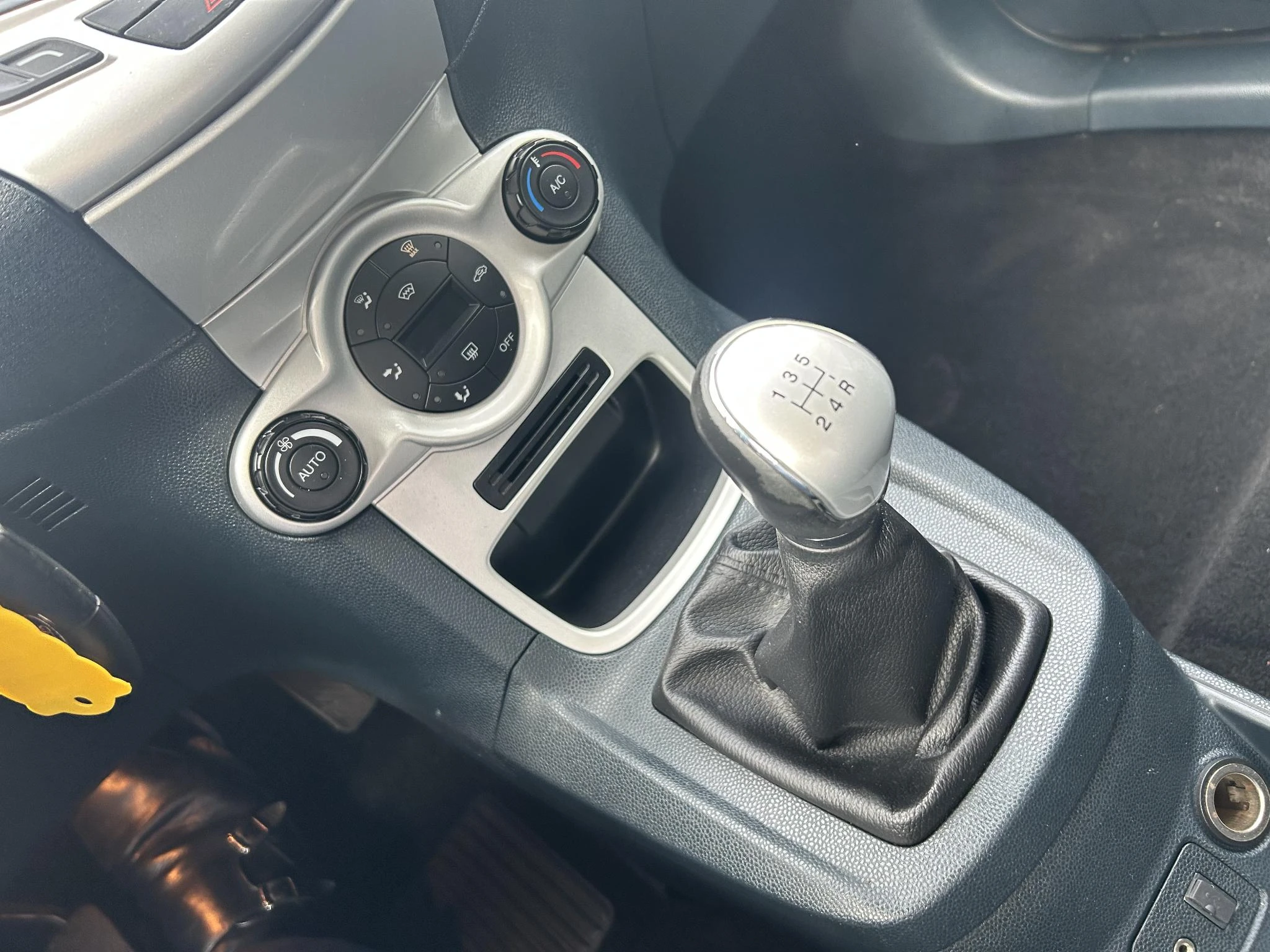 Ford-Fiesta-image-16