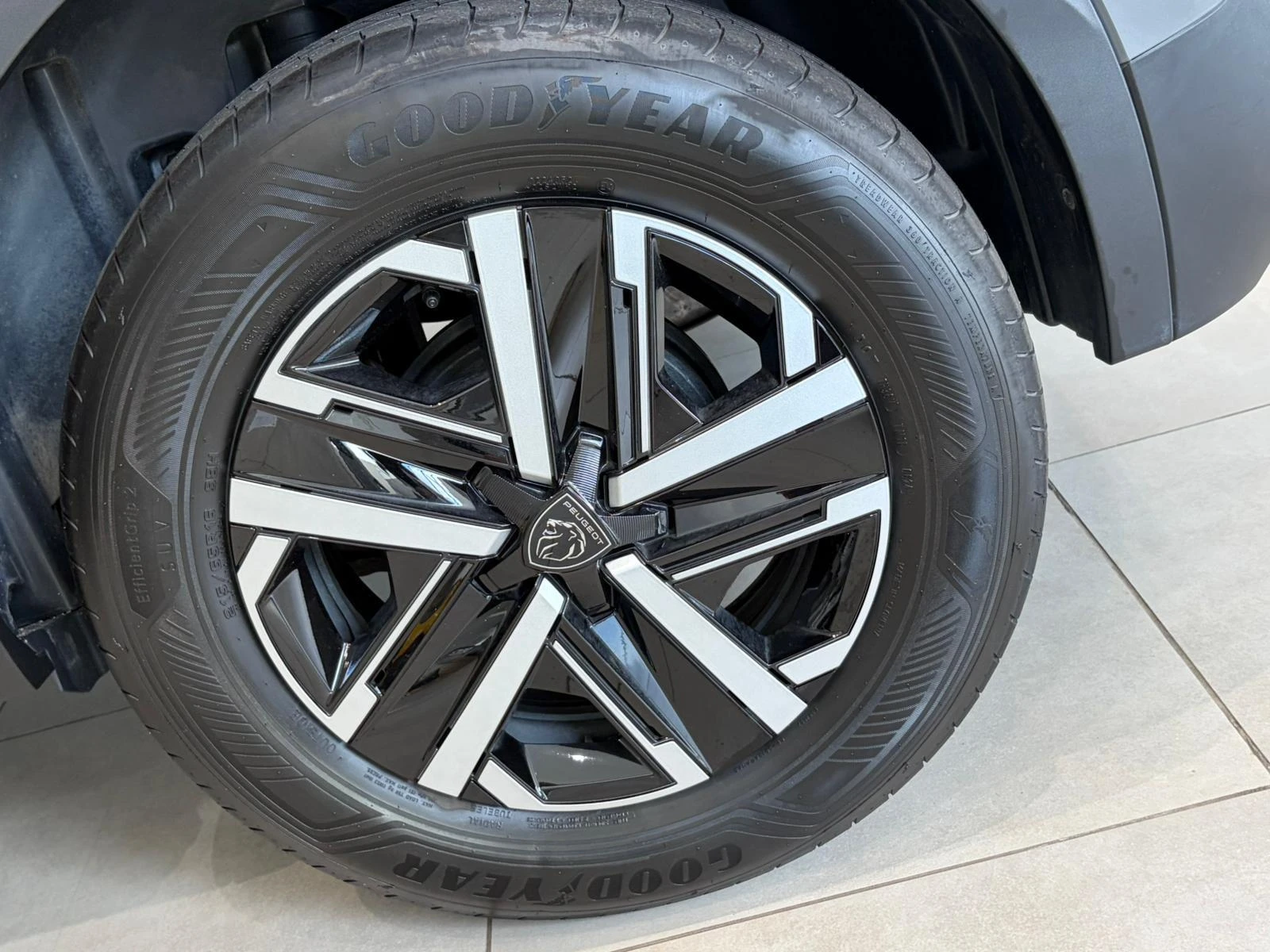 Peugeot-2008-image-23