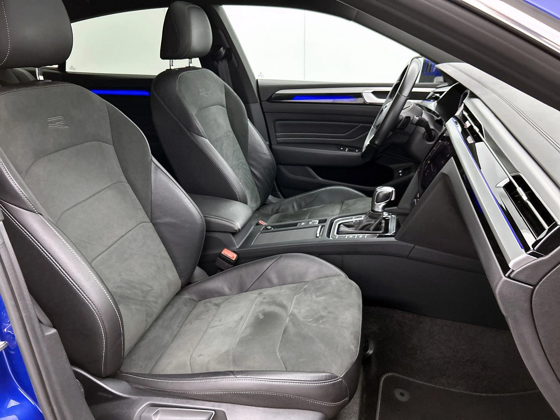 Volkswagen-Arteon-image-53