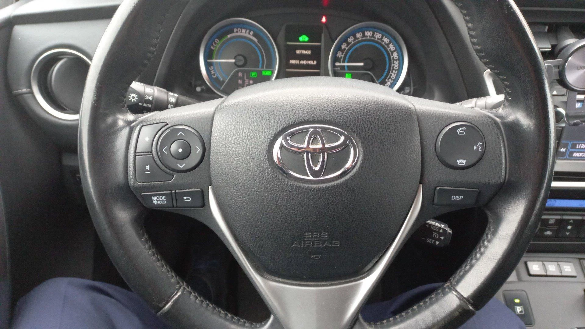 Toyota Auris 1.8 Hybrid Lease Pro