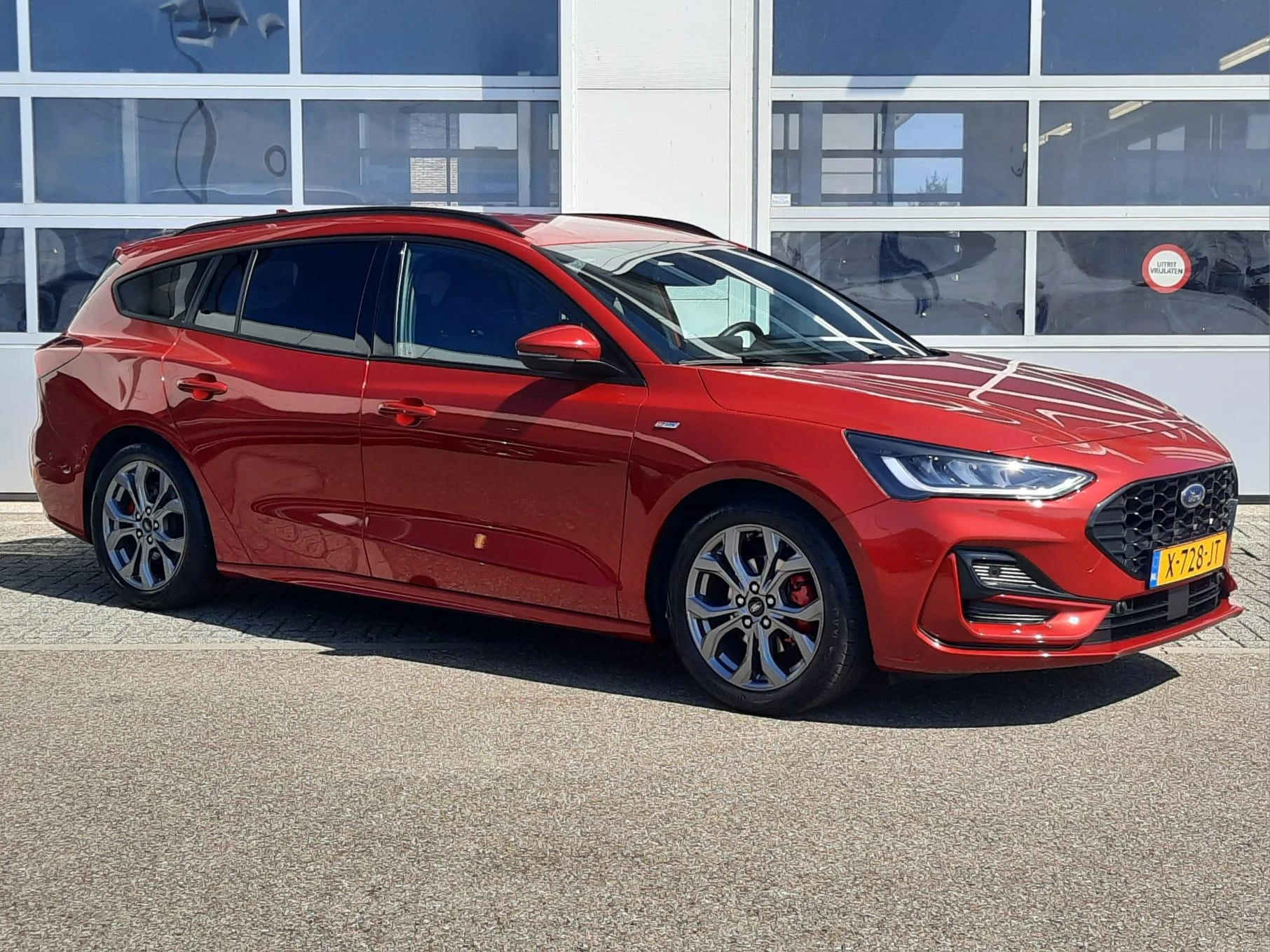 Ford-Focus-image-5