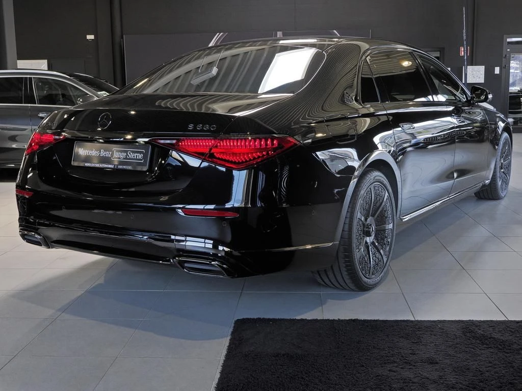Mercedes-Benz-S-Klasse 680-image-5
