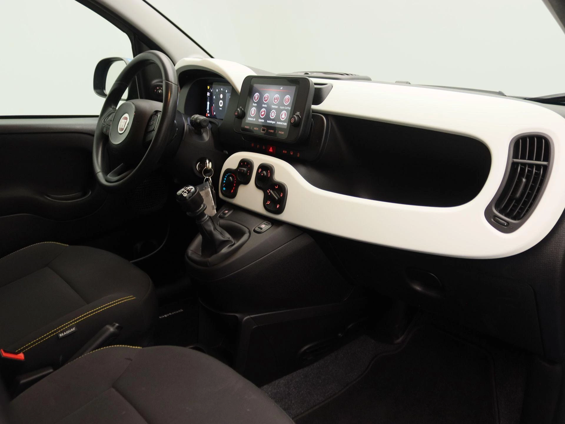Fiat Panda 1.0 Hybrid Pandina